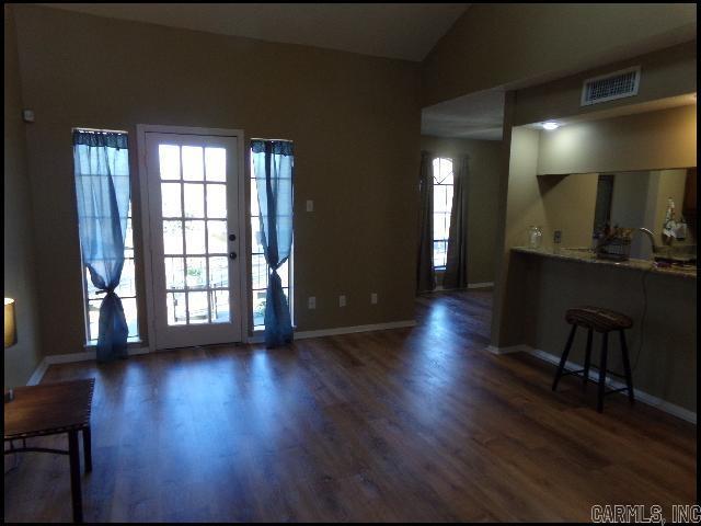 Las Casitas - Residential Lease