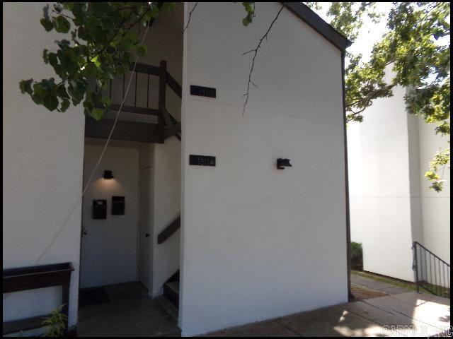 Las Casitas - Residential Lease