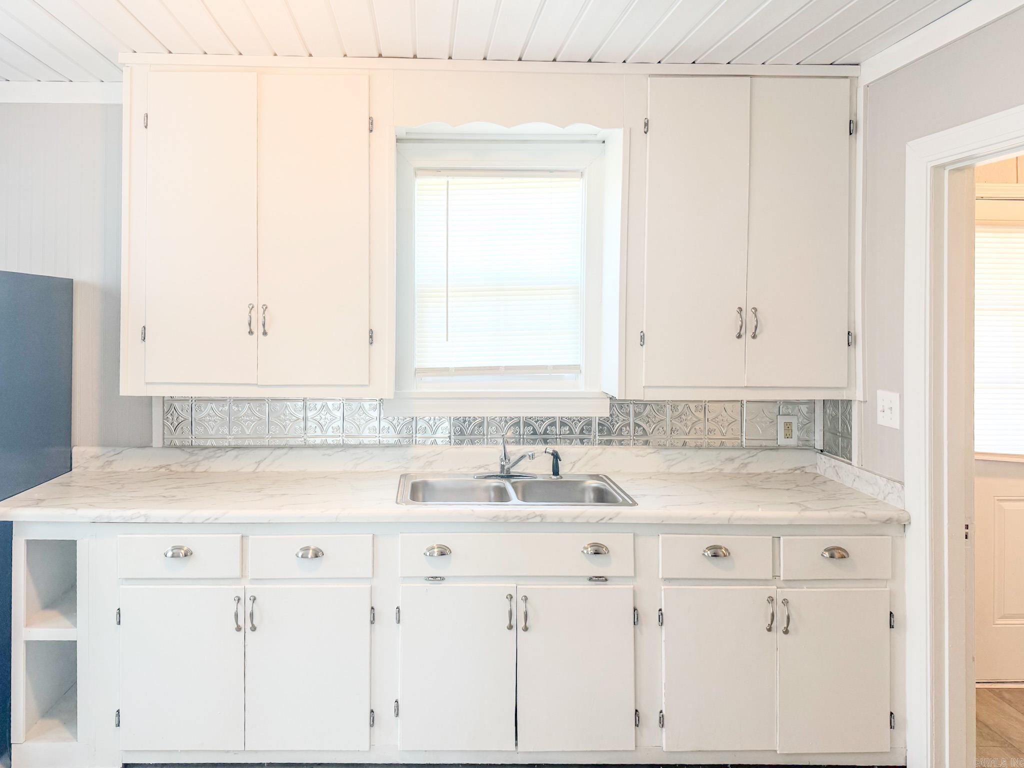 MCHENRY 1ST ADDITION - Residential