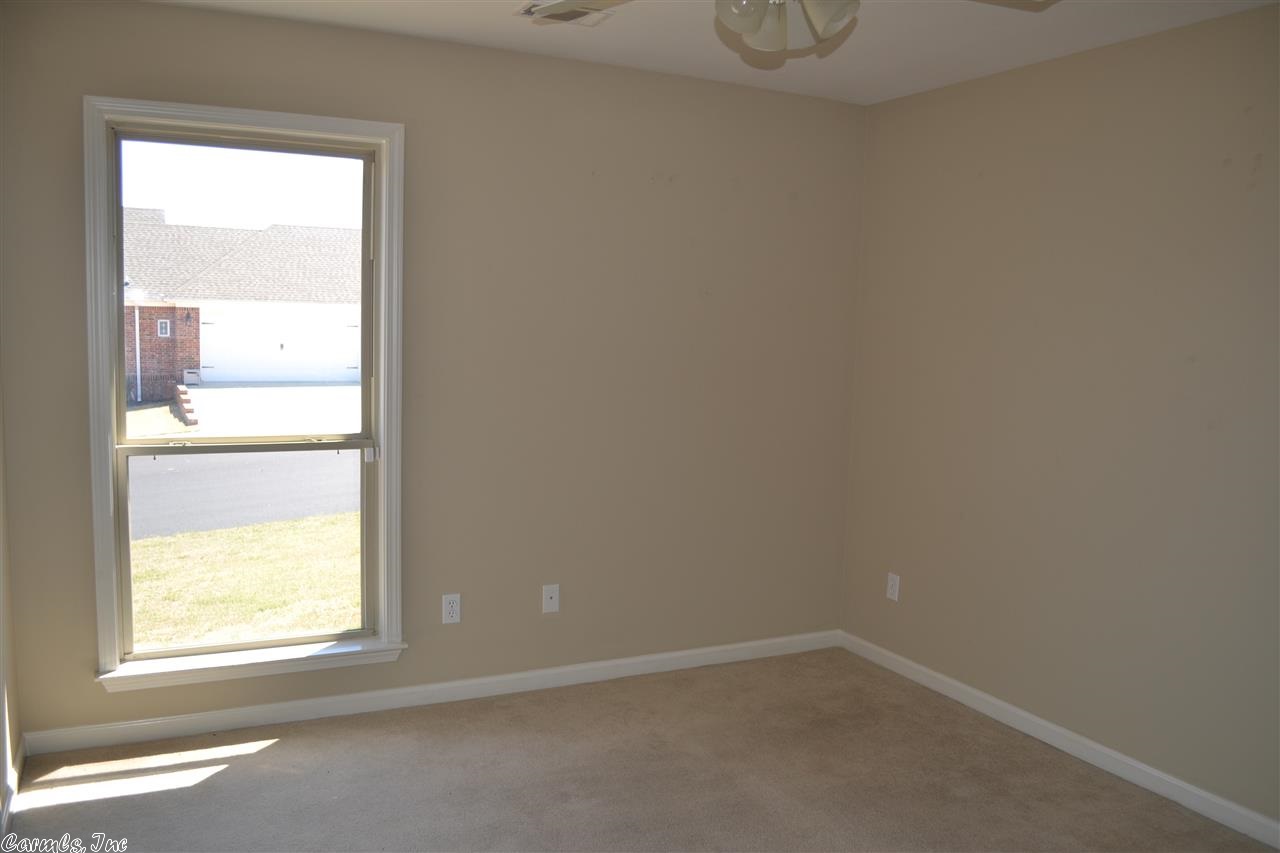 MILLERS CROSSING - Residential