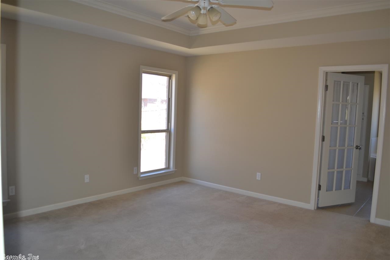 MILLERS CROSSING - Residential