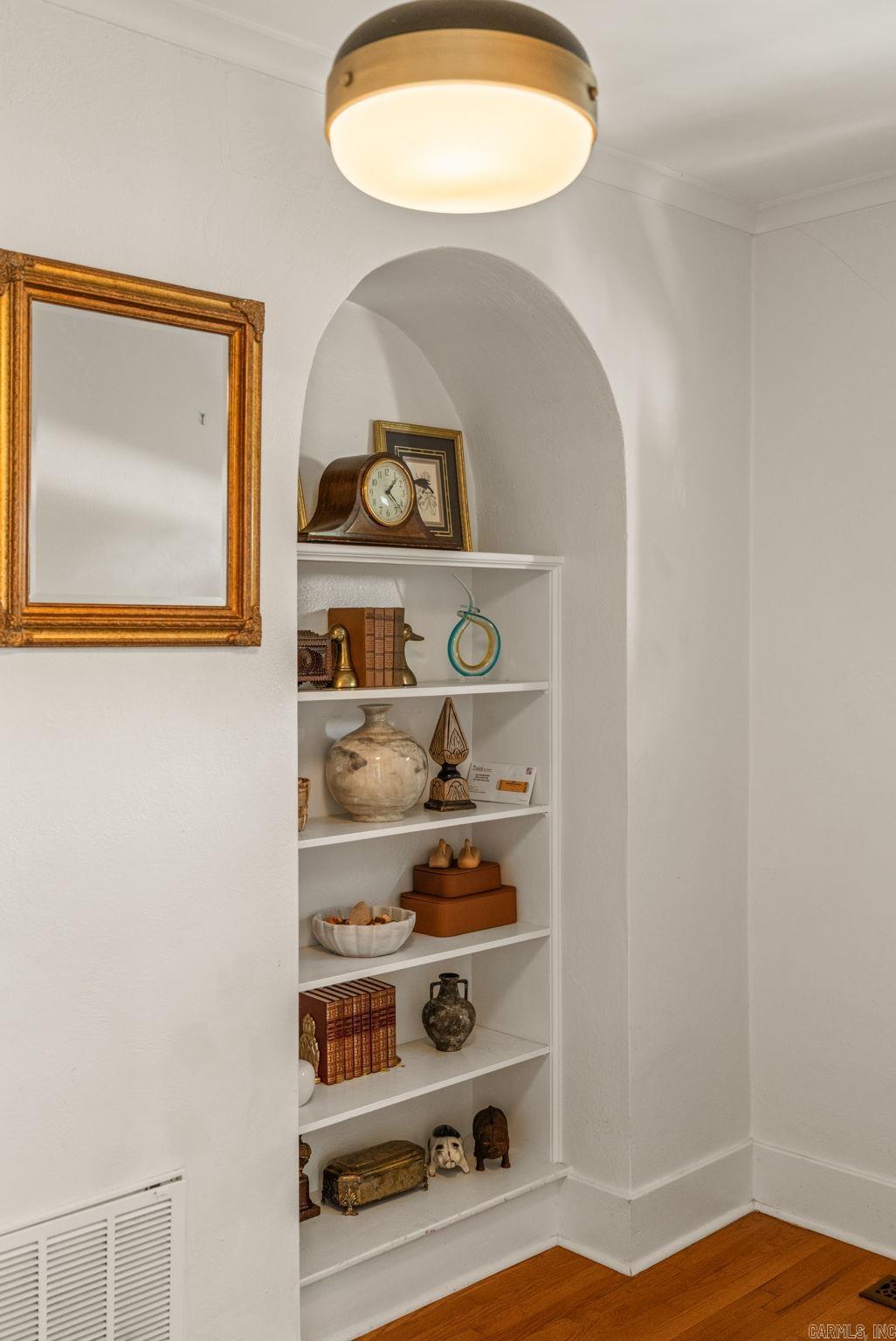 MIDLAND HILLS - Residential