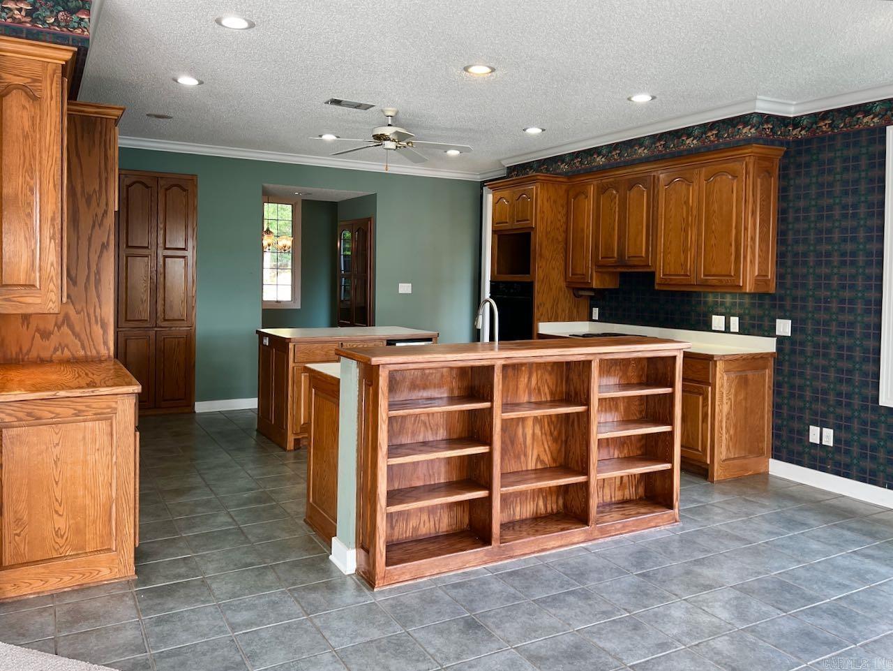 SALVATIERRA - Residential