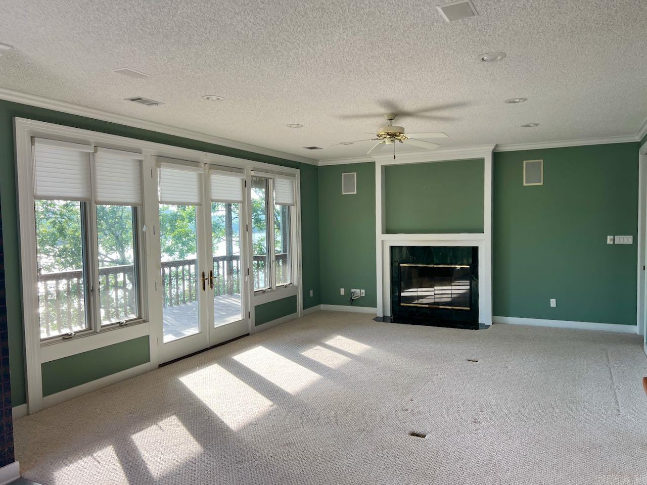 SALVATIERRA - Residential