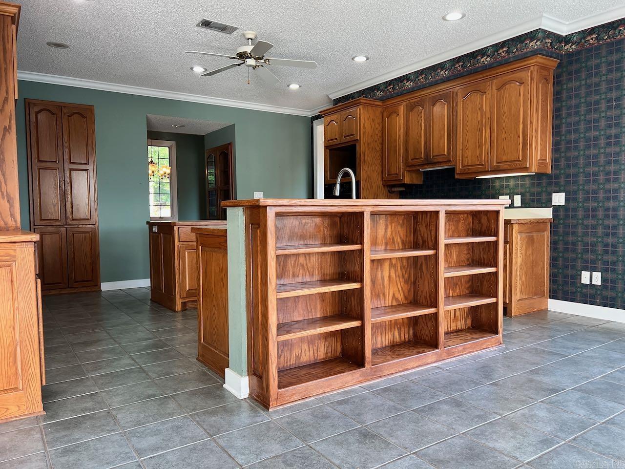 SALVATIERRA - Residential