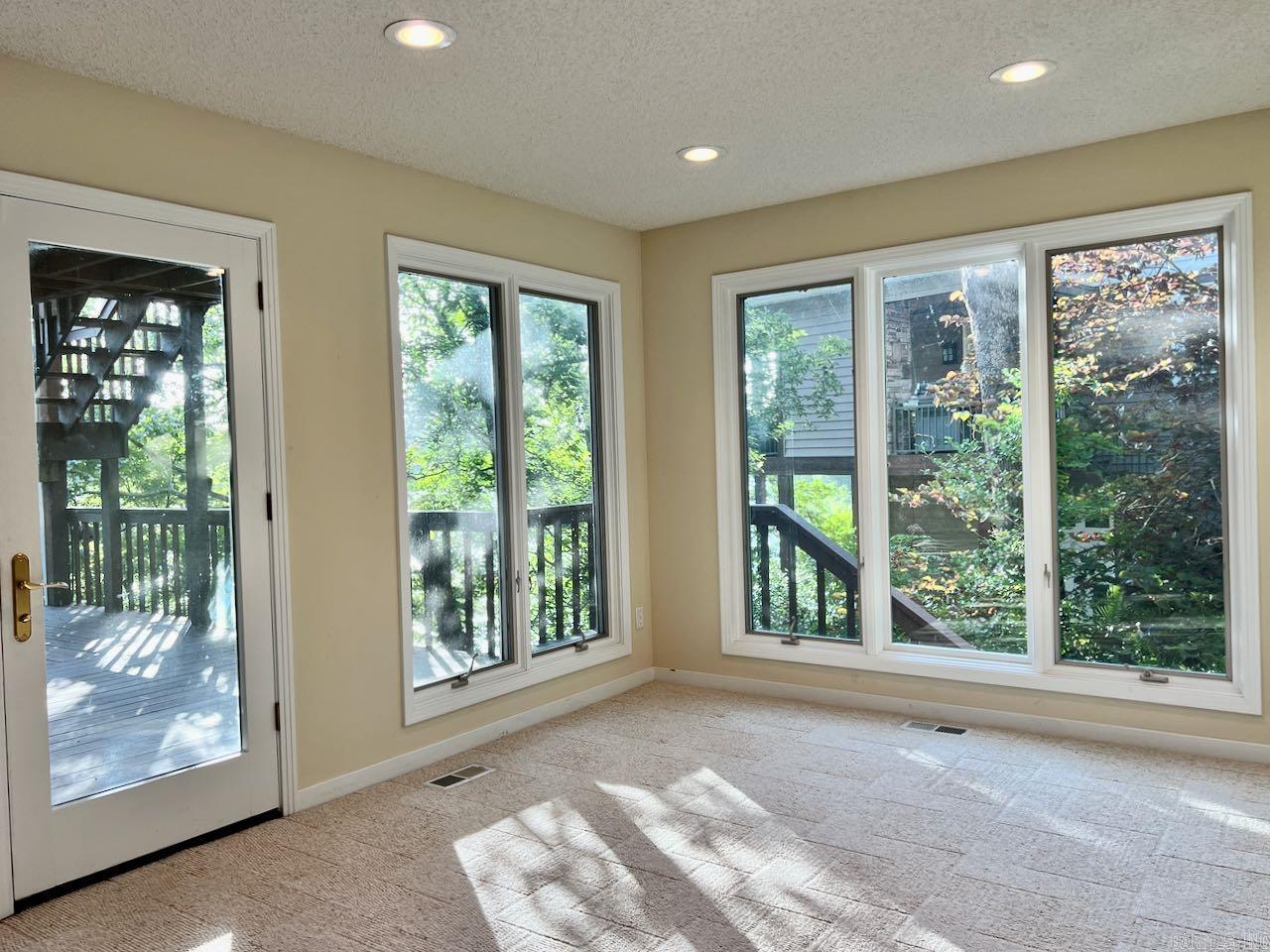 SALVATIERRA - Residential