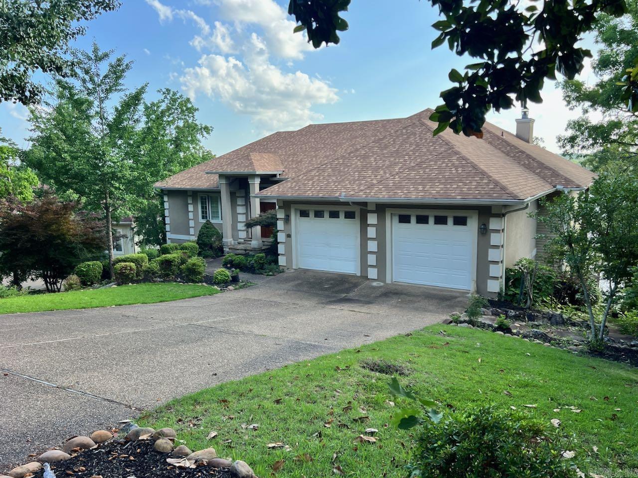 SALVATIERRA - Residential