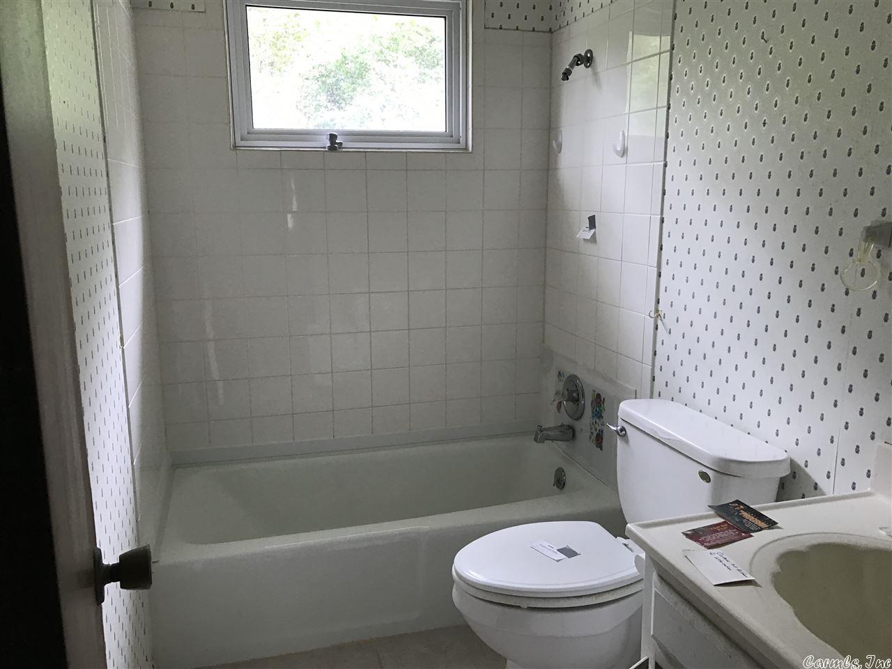 Dakota Third - Residential Lease