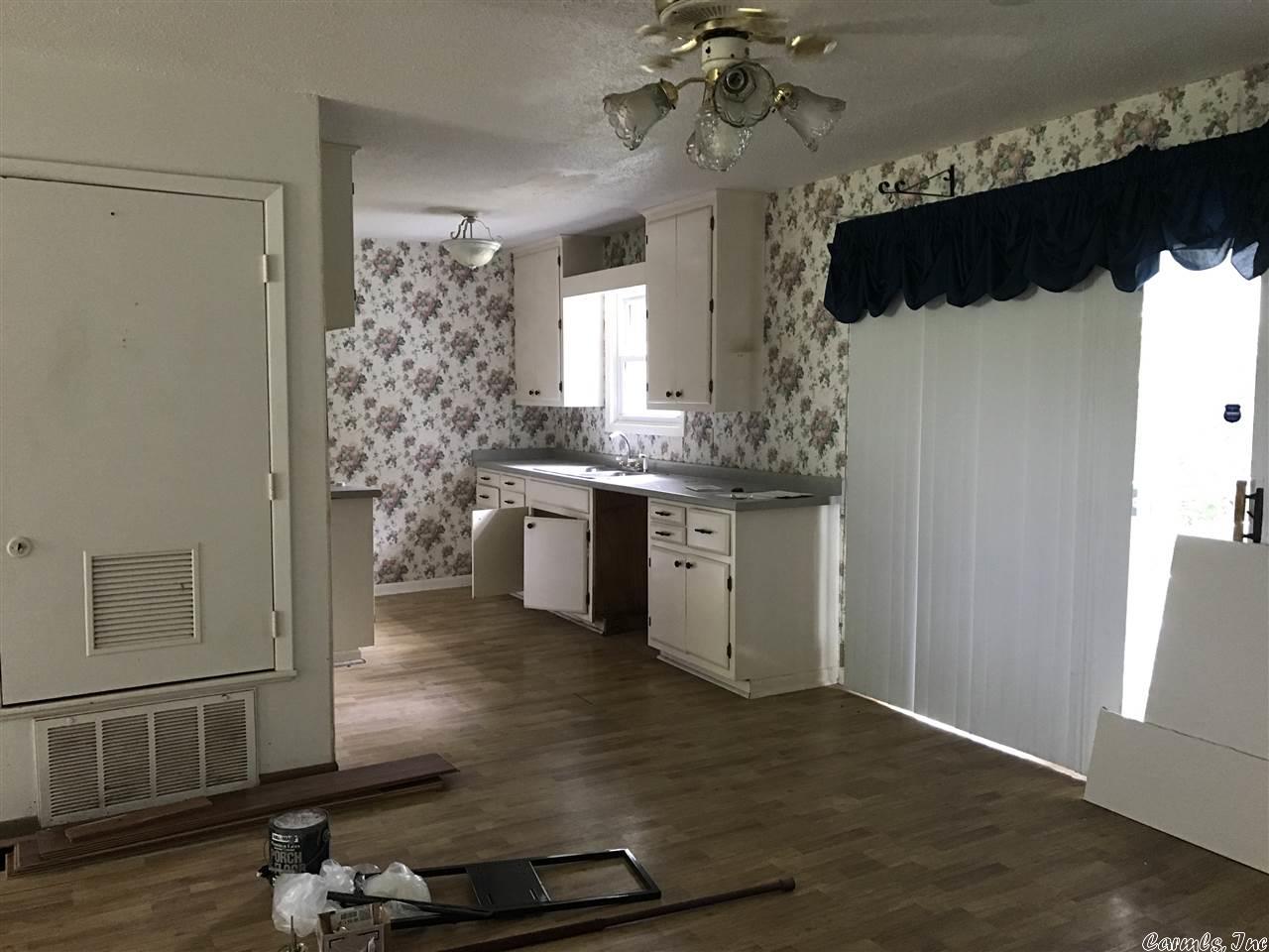 Dakota Third - Residential Lease