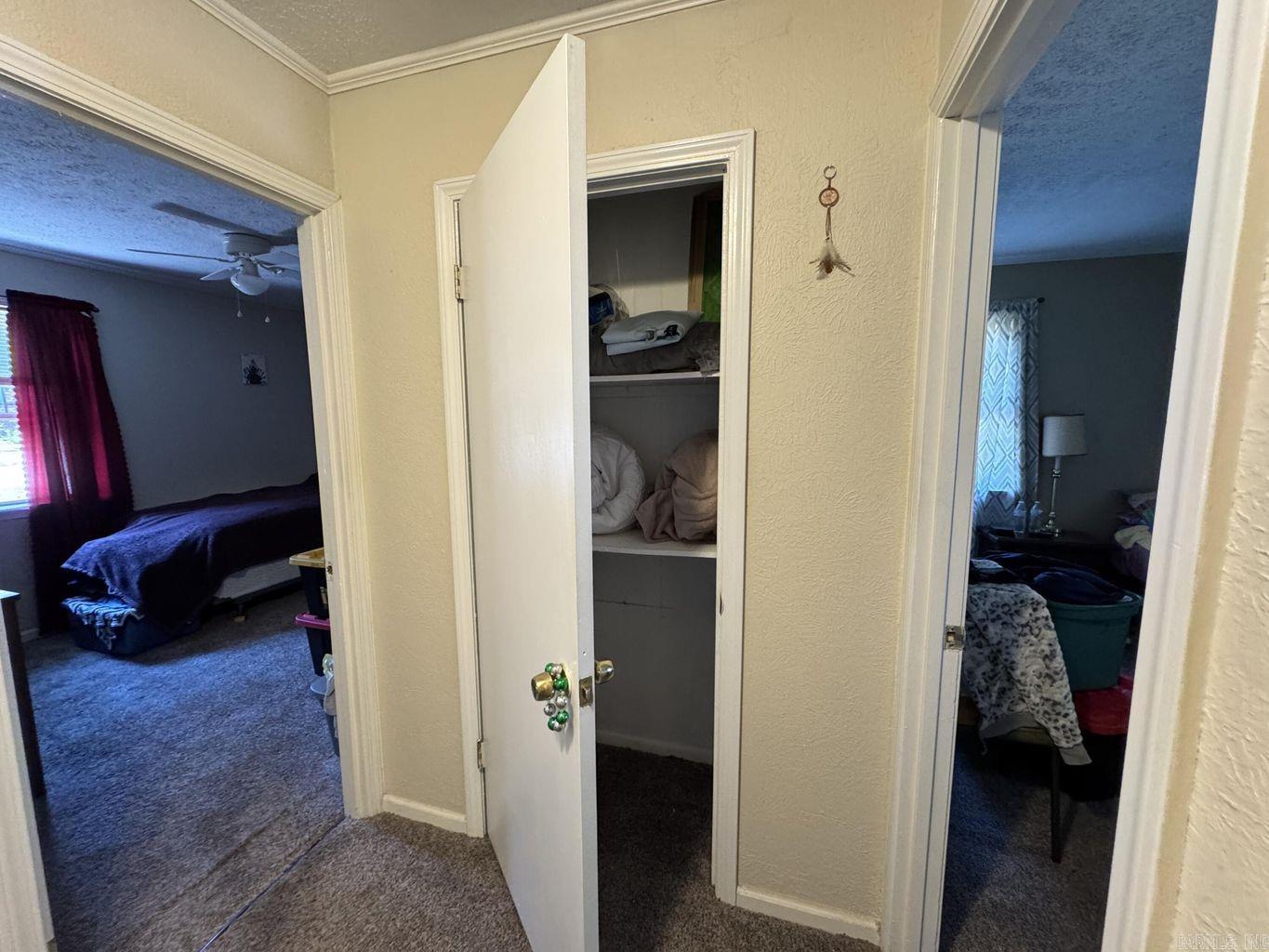 J & M ESTATES - Residential