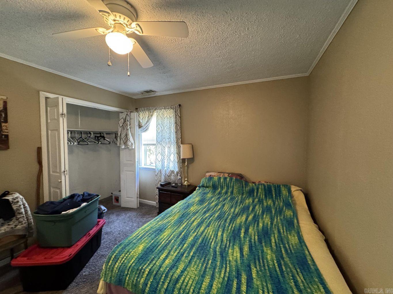 J & M ESTATES - Residential