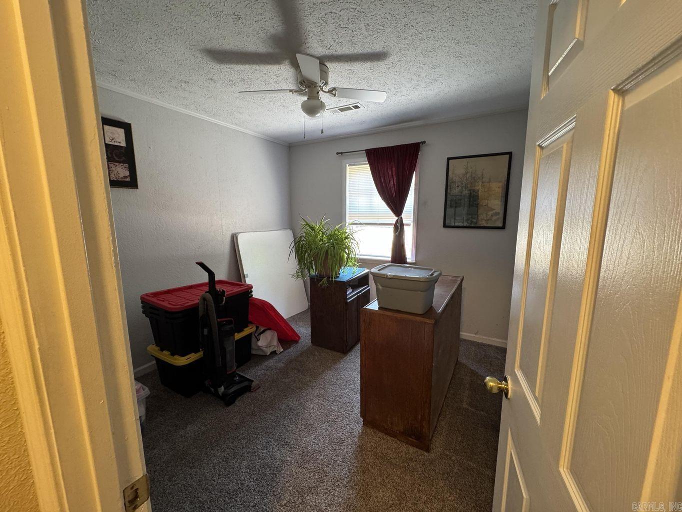 J & M ESTATES - Residential