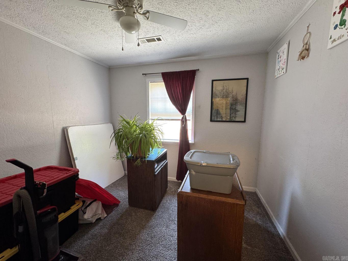 J & M ESTATES - Residential