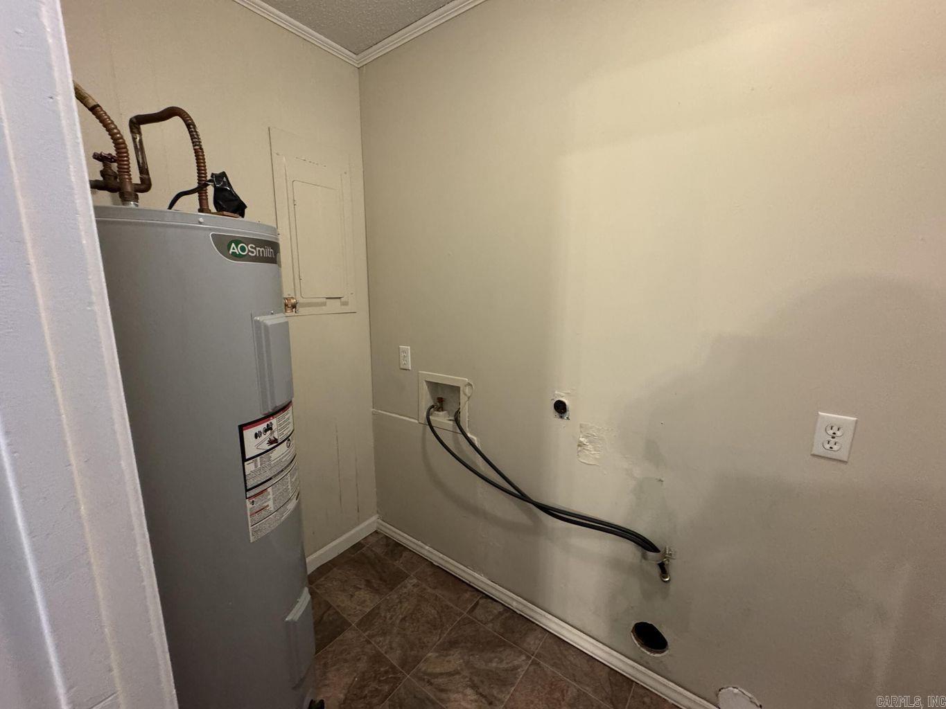 J & M ESTATES - Residential