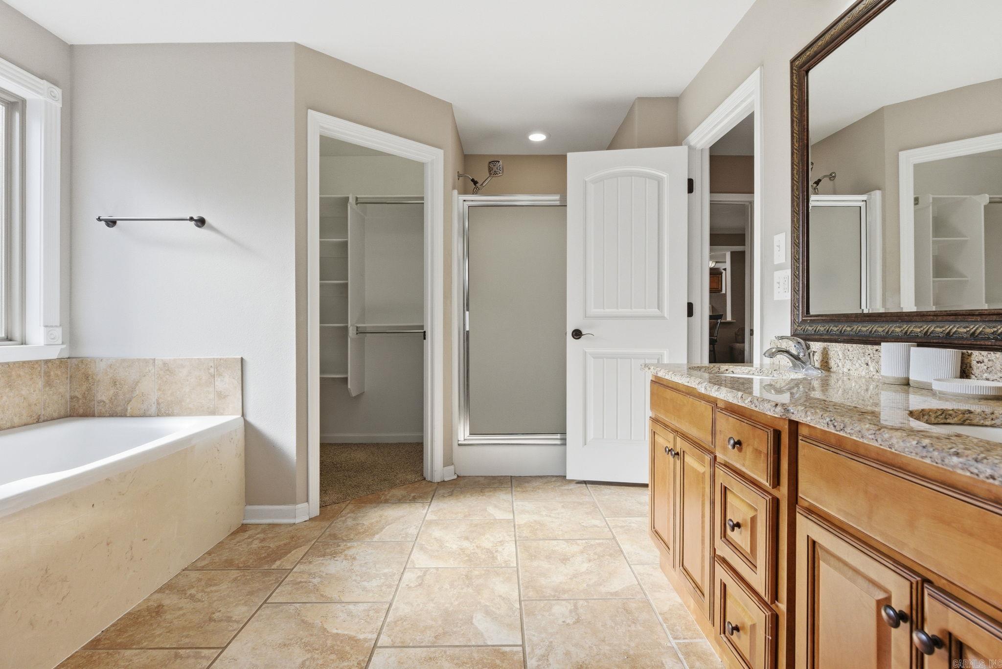 ANDRES GARDENS - Residential