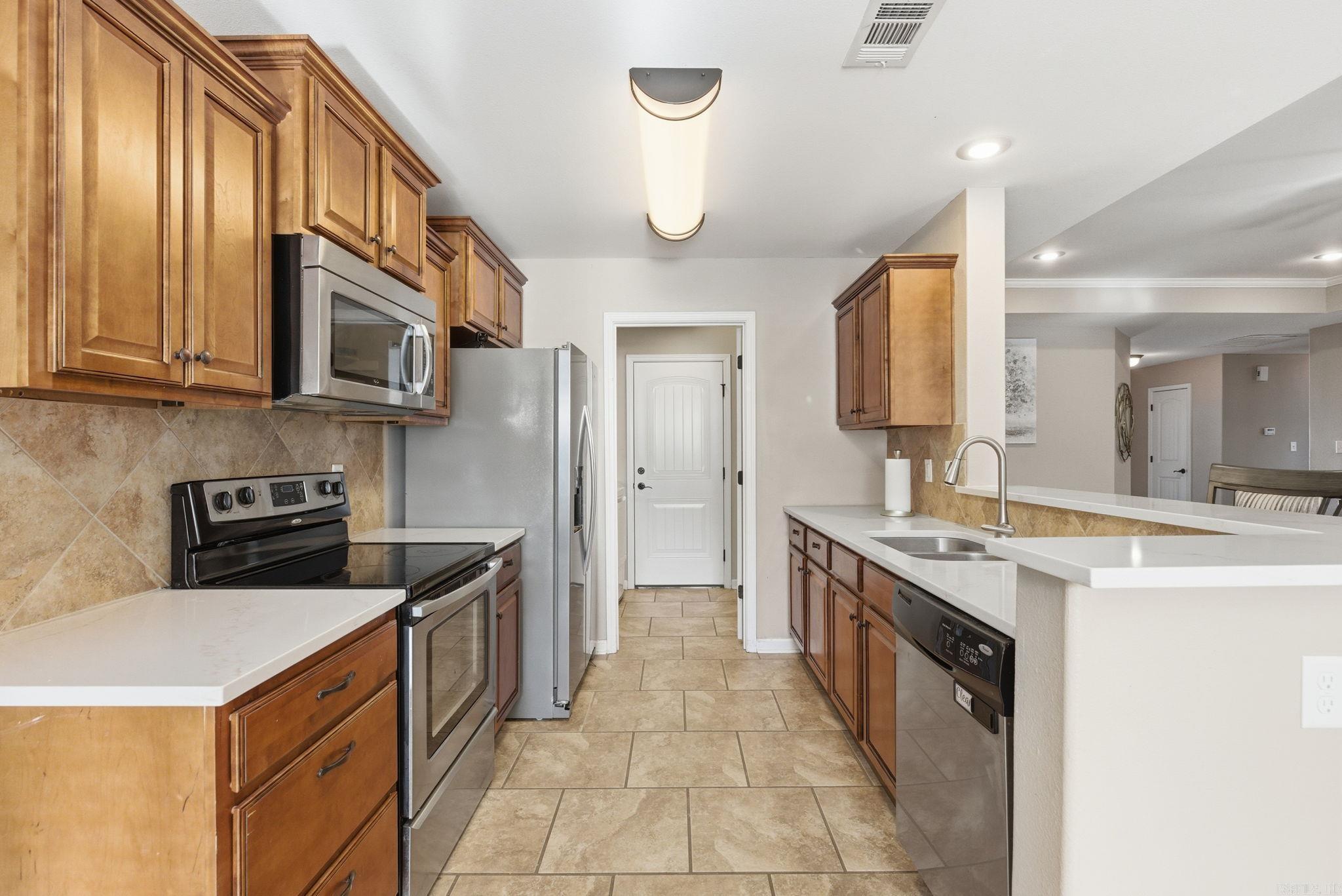 ANDRES GARDENS - Residential