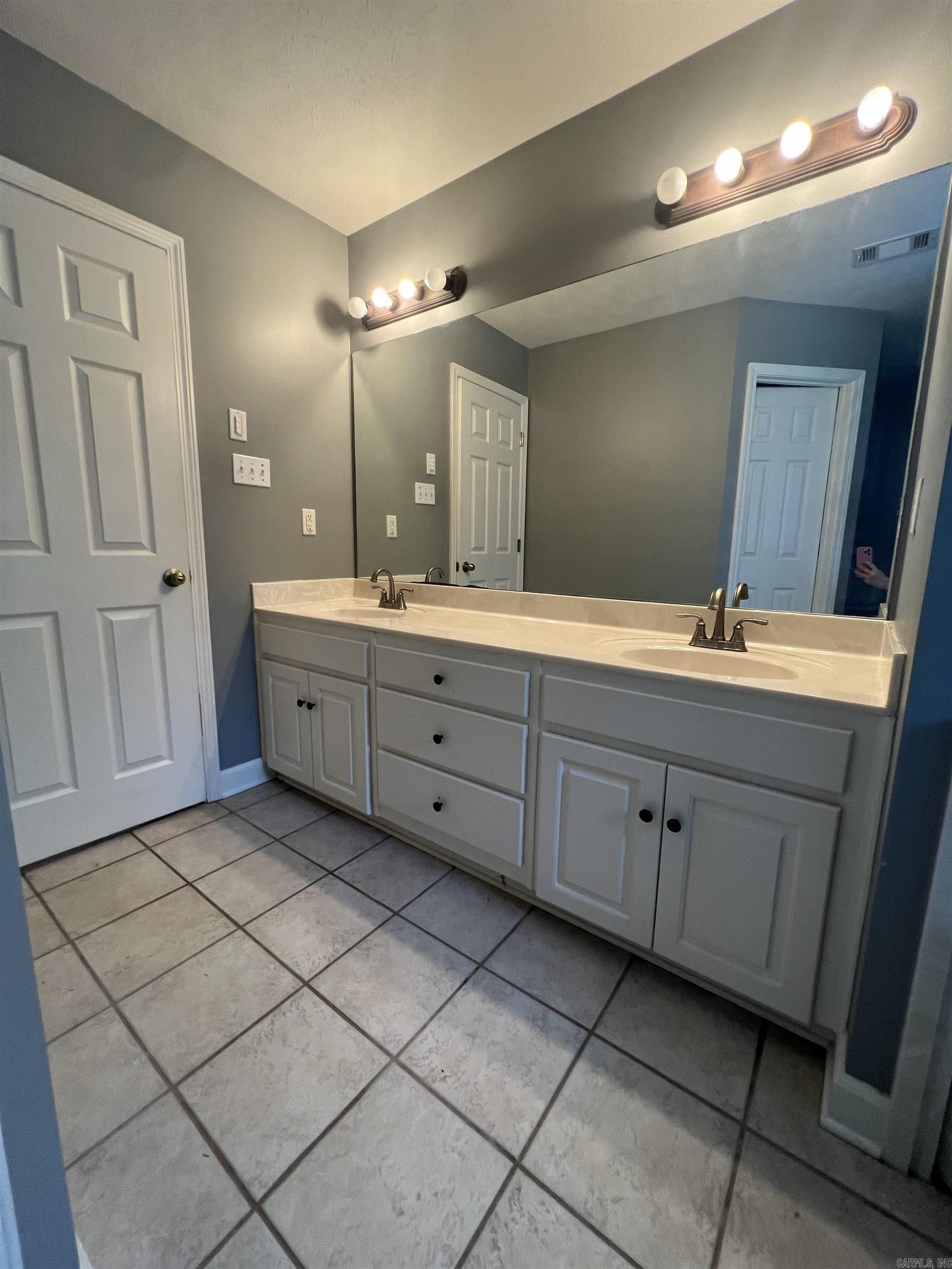 Western Hills Phase II - Residential