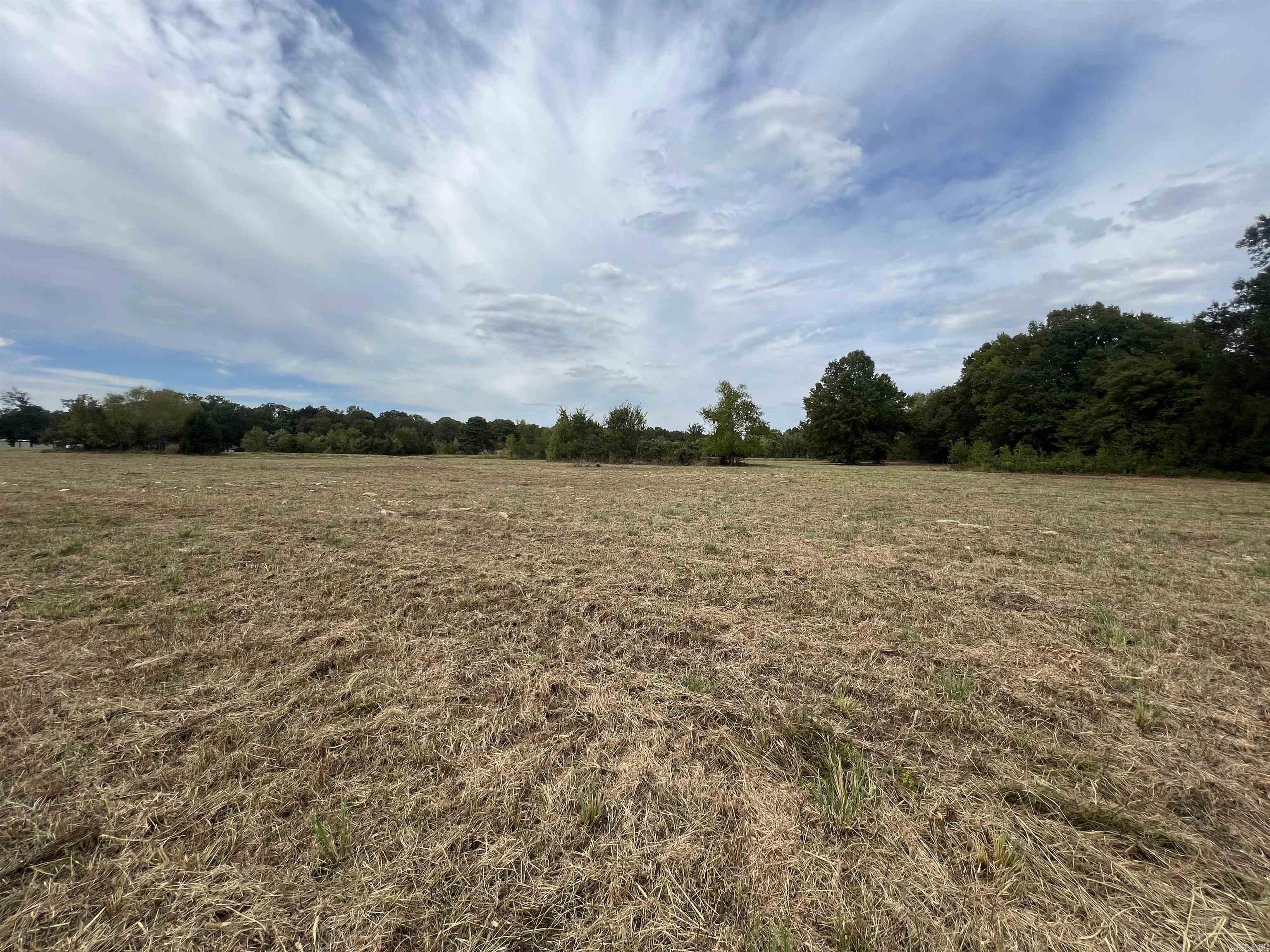 Searcy Outlots - Land