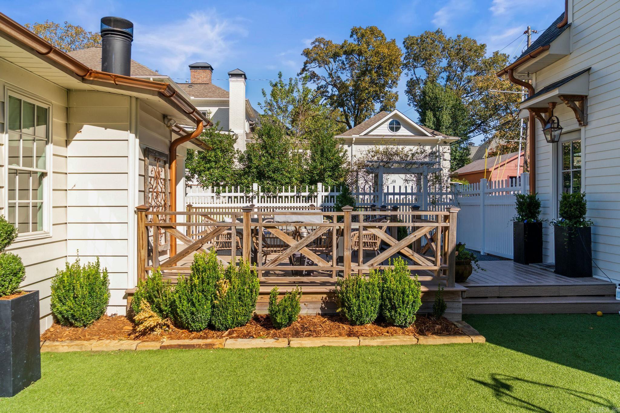 PARK VIEW - Residential