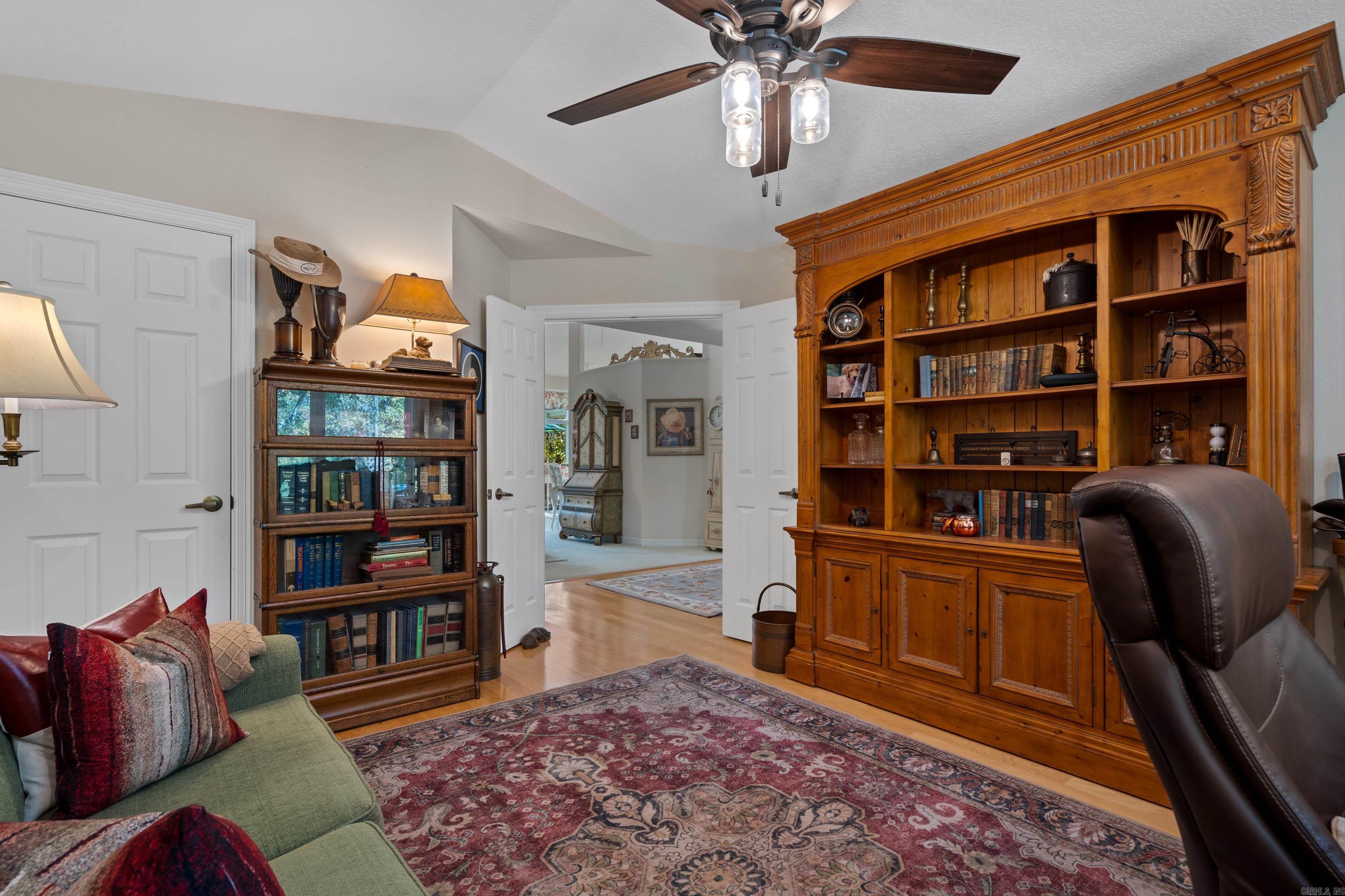 SERGIO - Residential