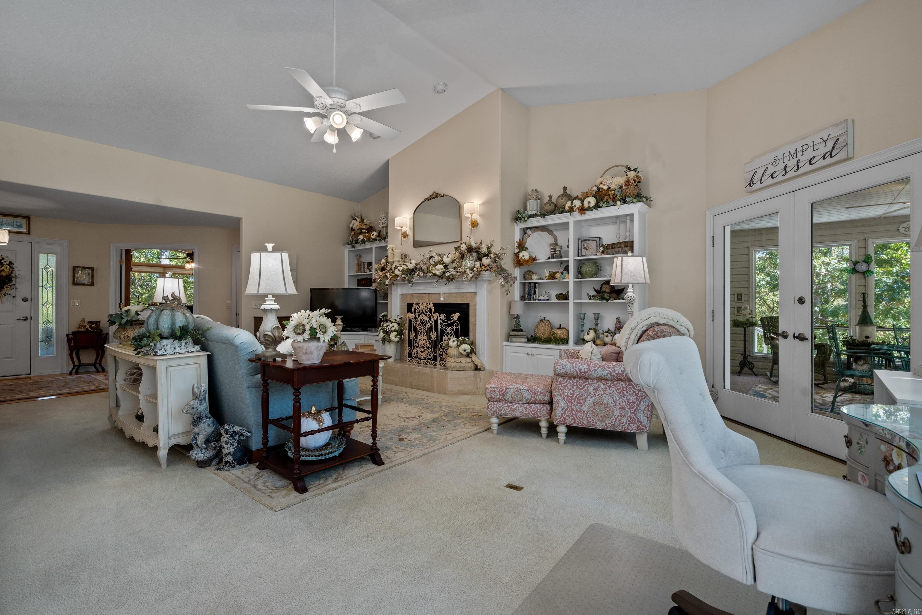 SERGIO - Residential