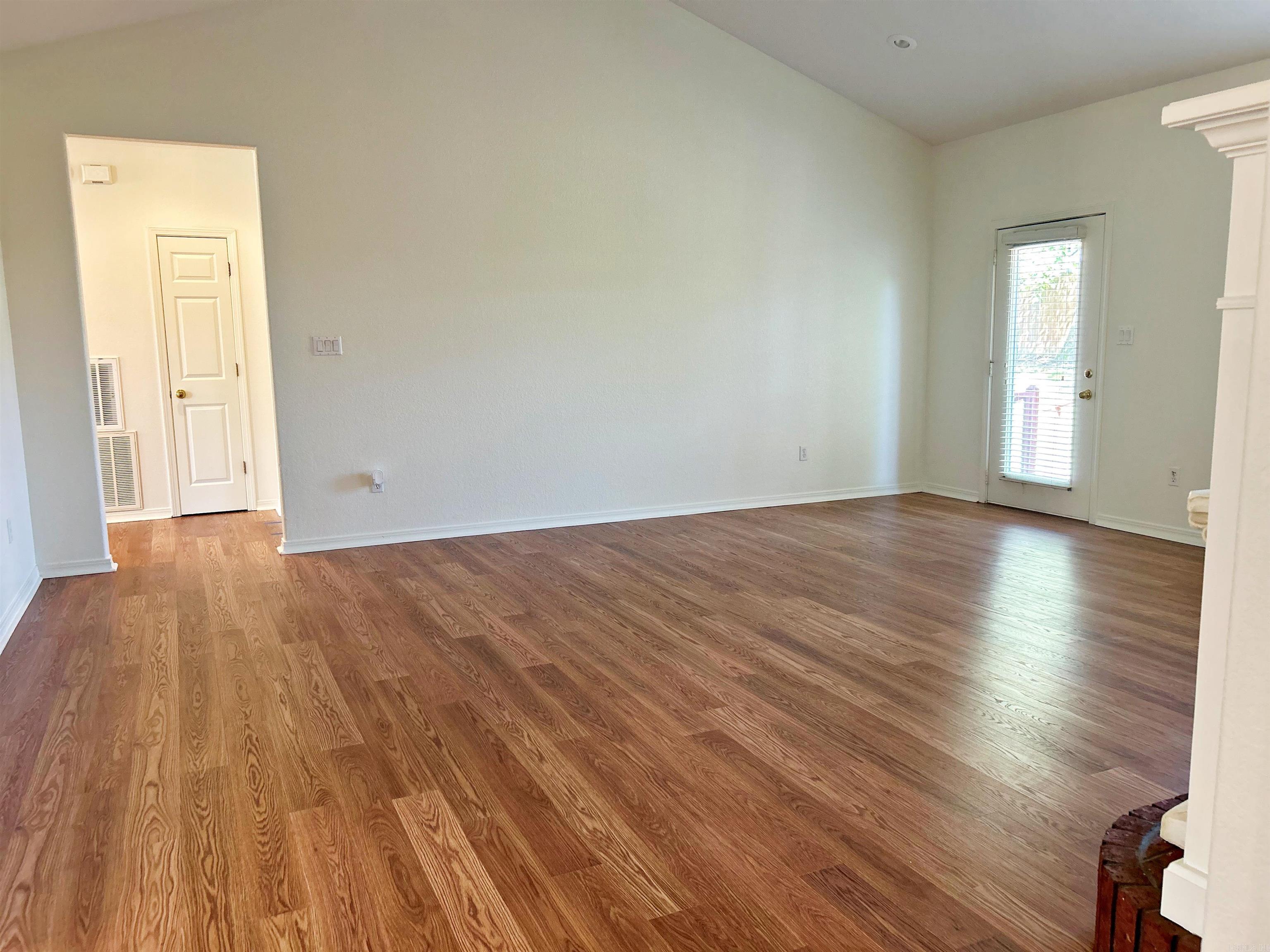 MAGNOLIA ESTATES ADDN - Residential