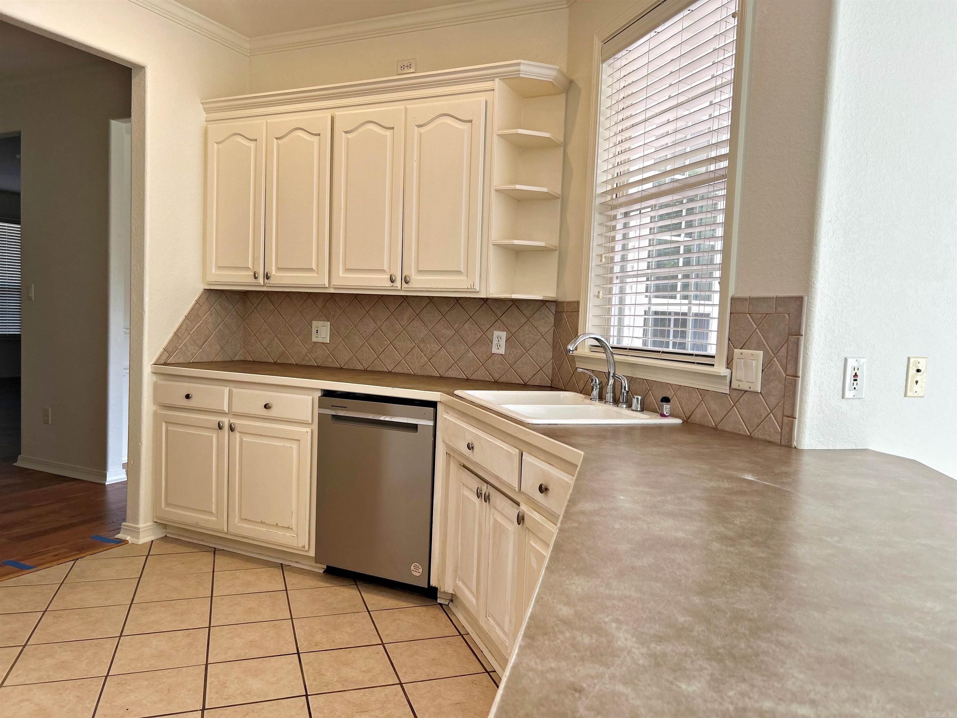 MAGNOLIA ESTATES ADDN - Residential