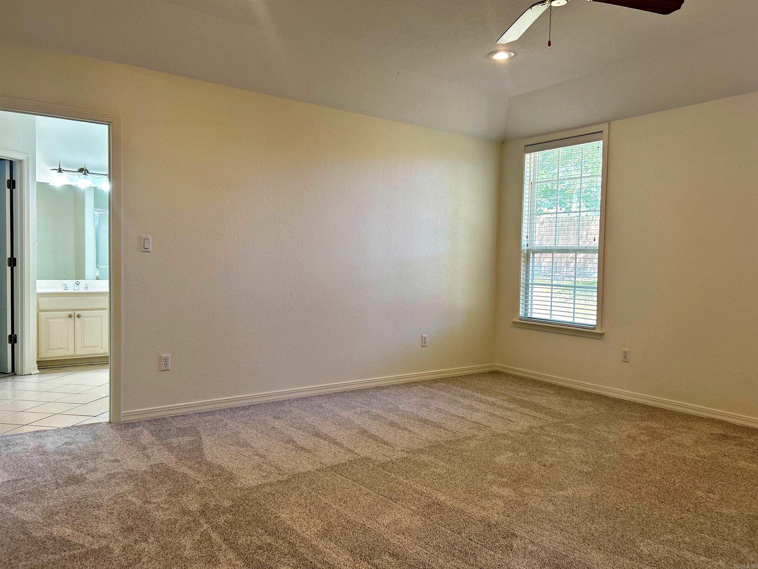 MAGNOLIA ESTATES ADDN - Residential