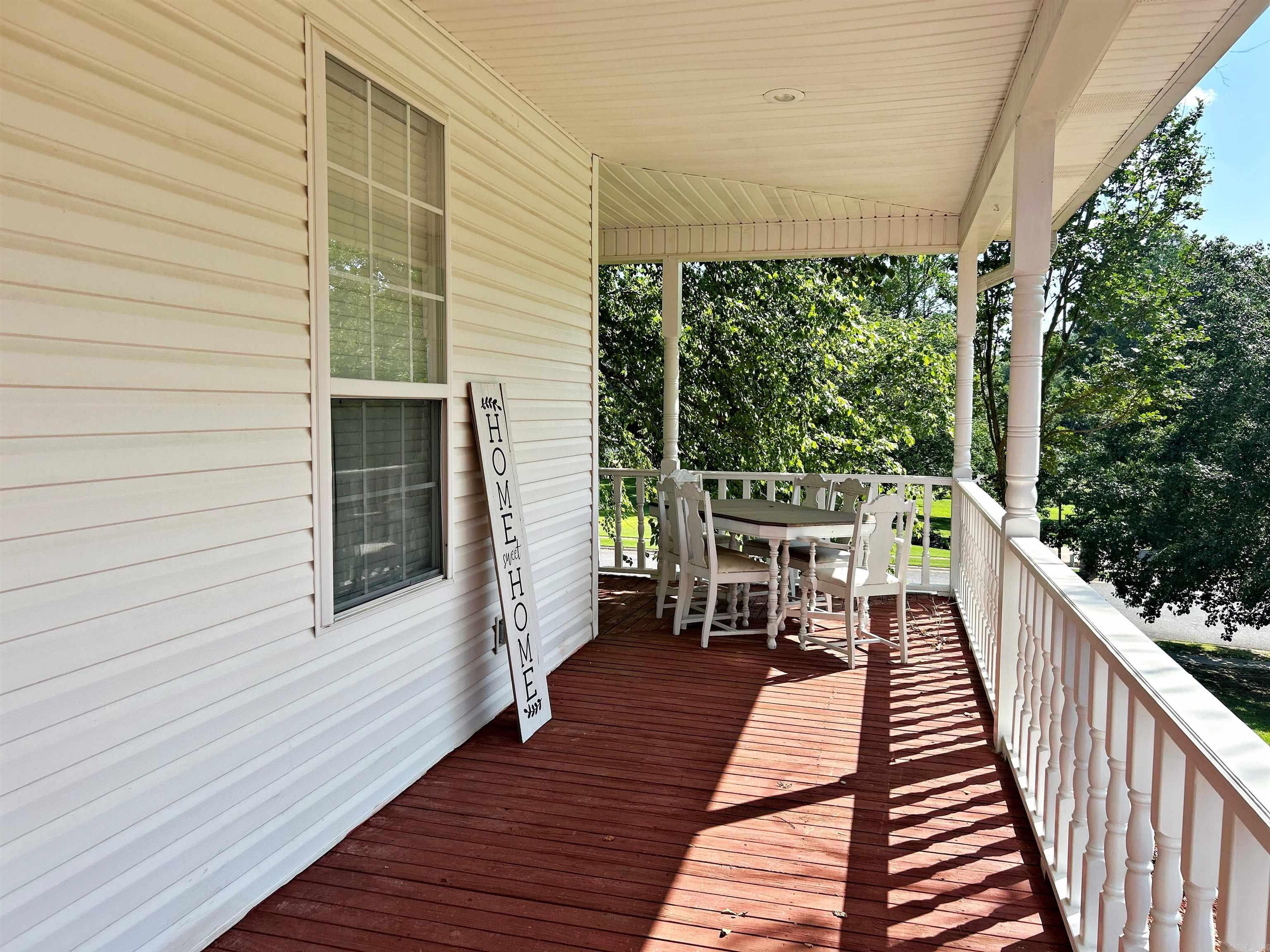 MAGNOLIA ESTATES ADDN - Residential