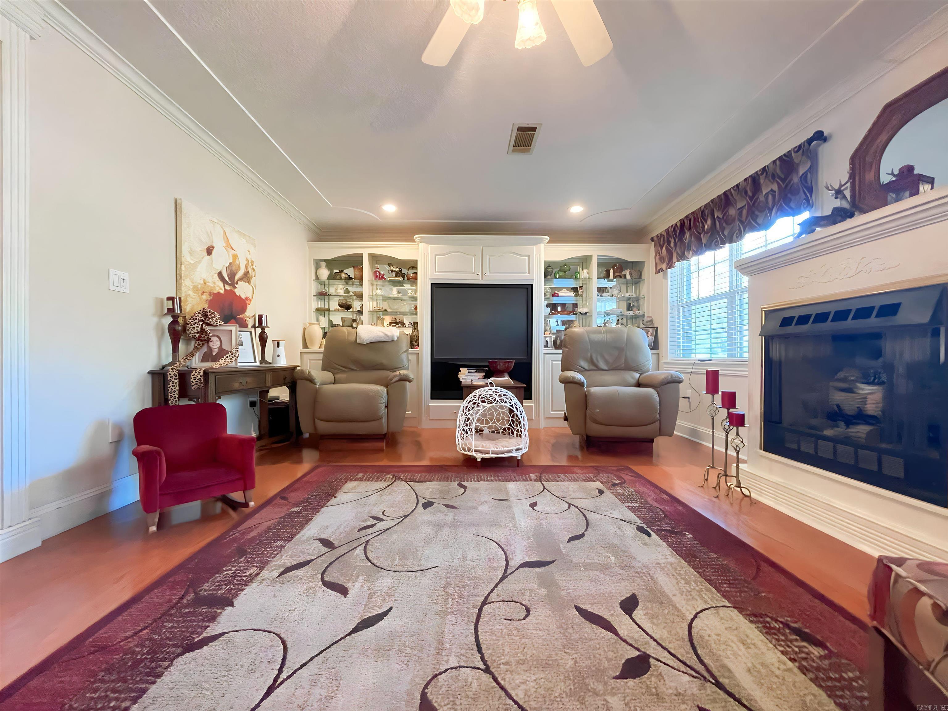 Friedawood - Residential