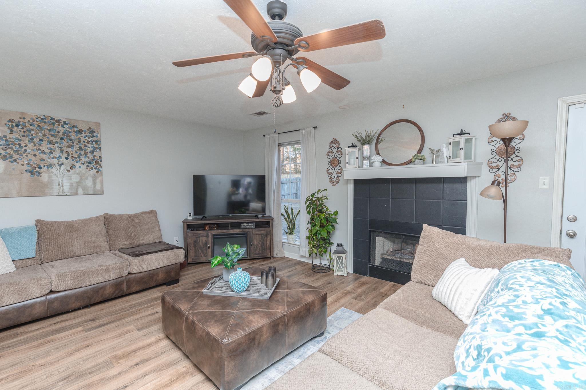 SILICA VALLEY - Residential