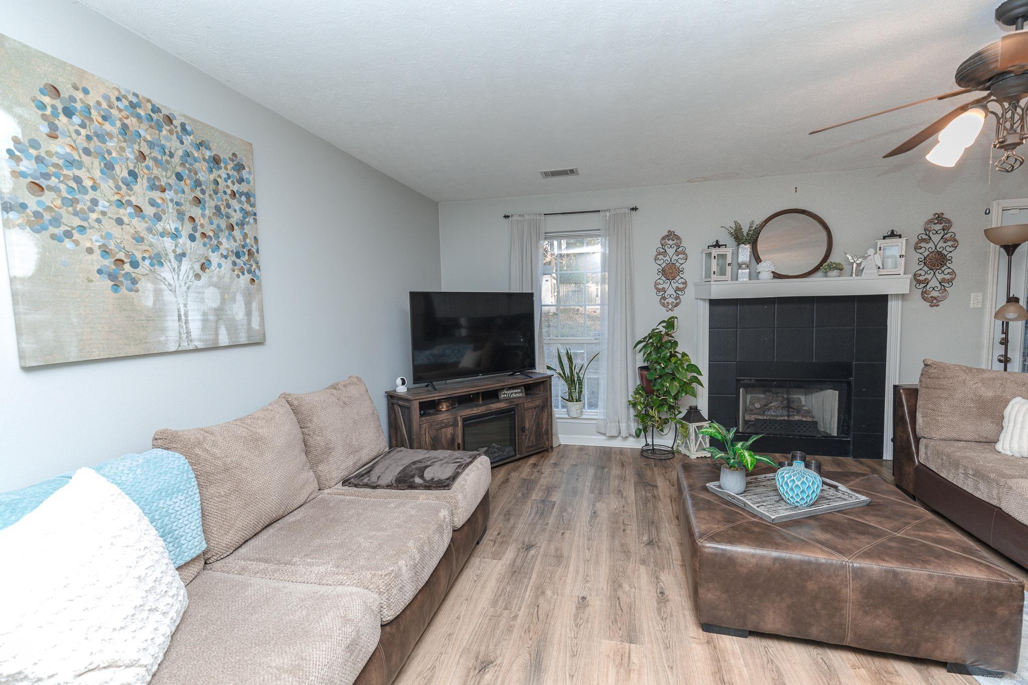 SILICA VALLEY - Residential