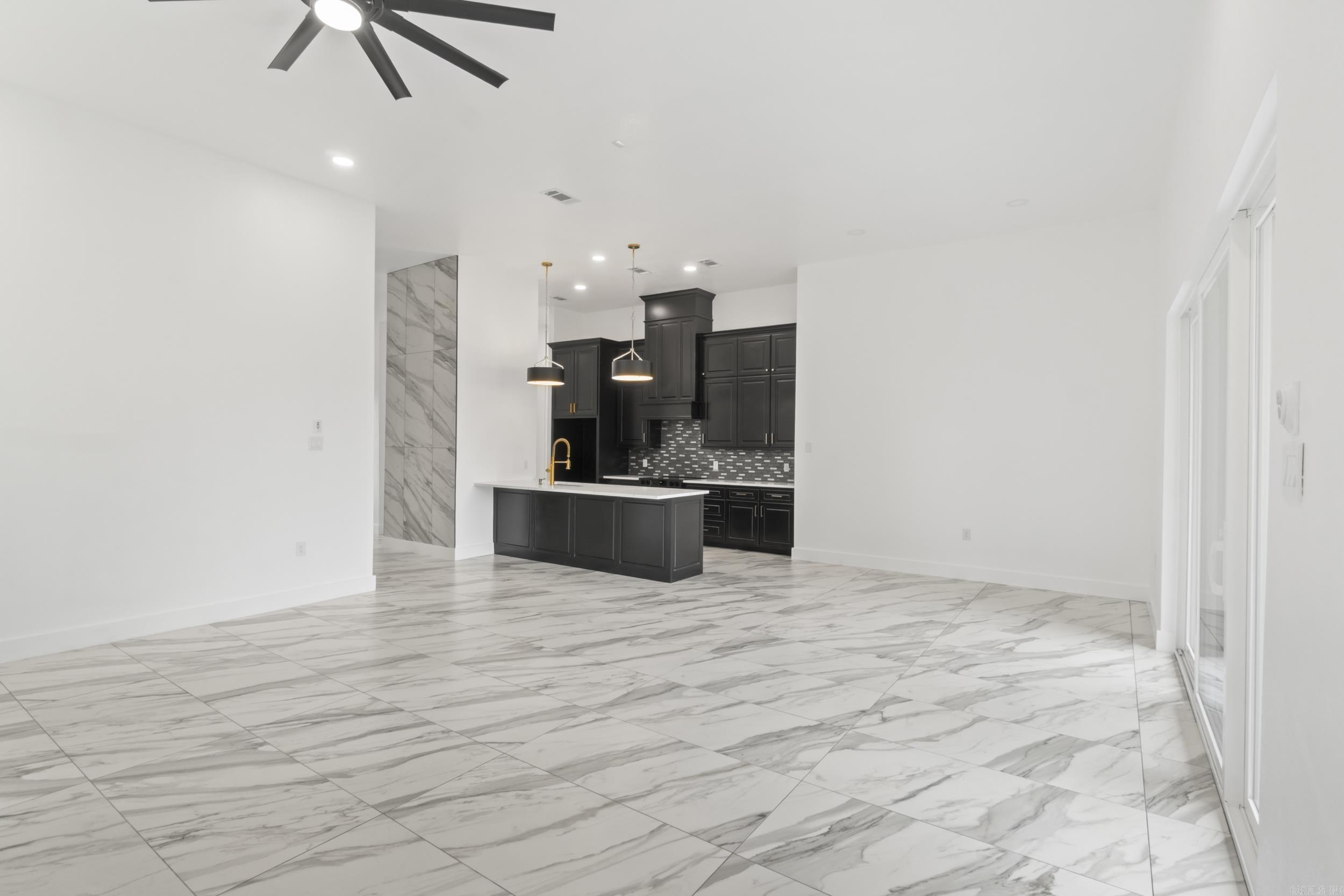 CRESTVIEW ADDN - Residential