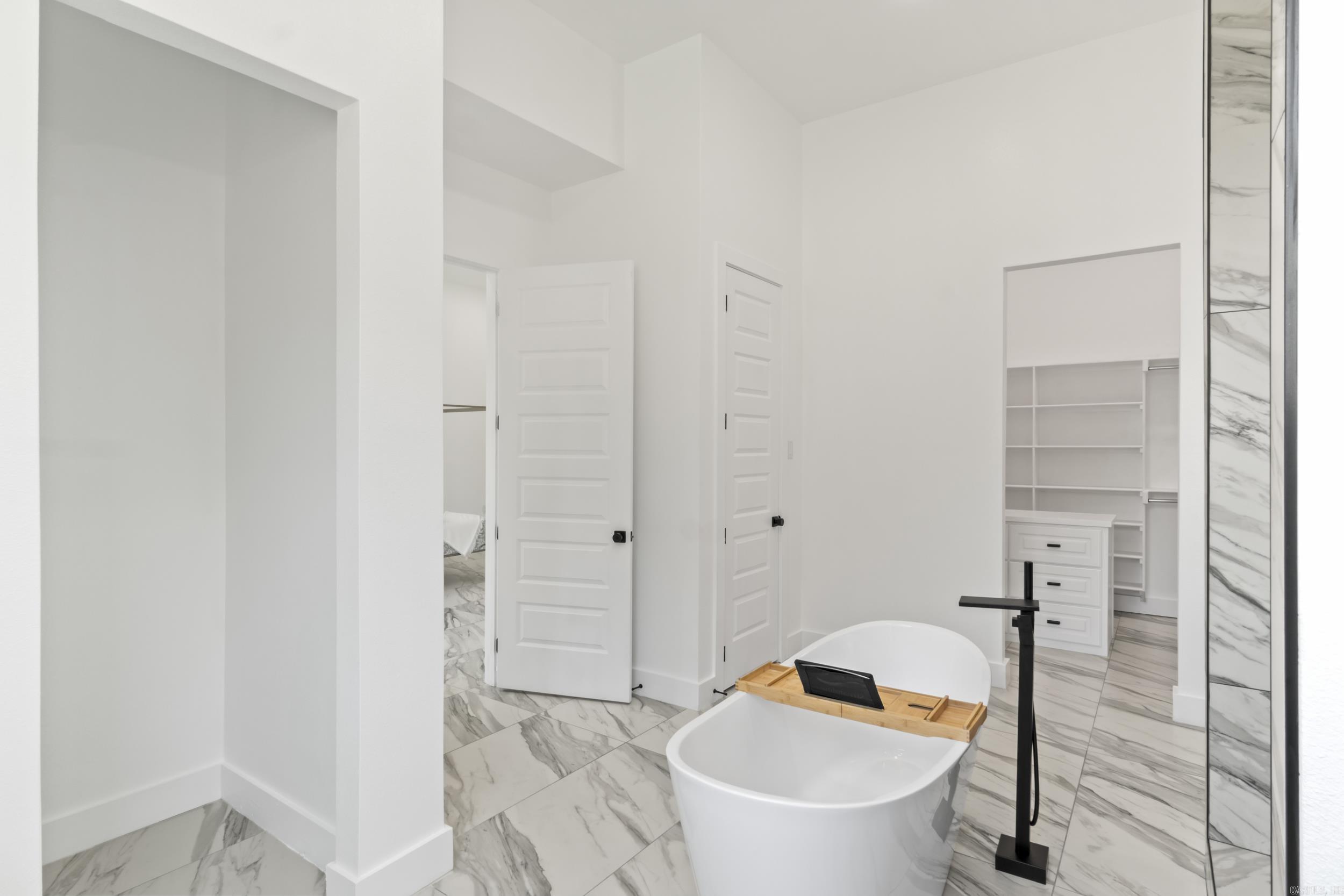 CRESTVIEW ADDN - Residential