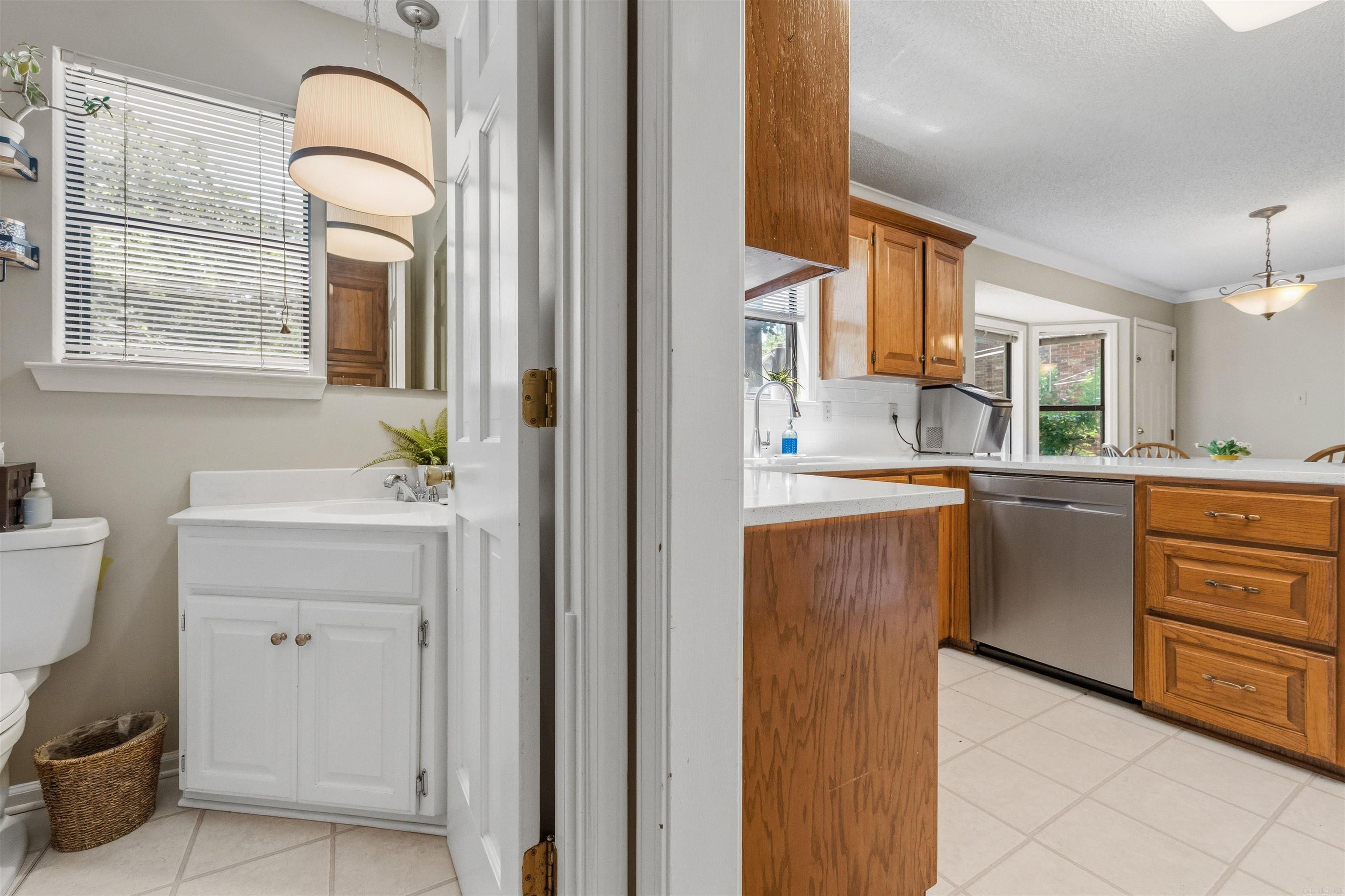 WINDSOR VALLEY ADDN - Residential