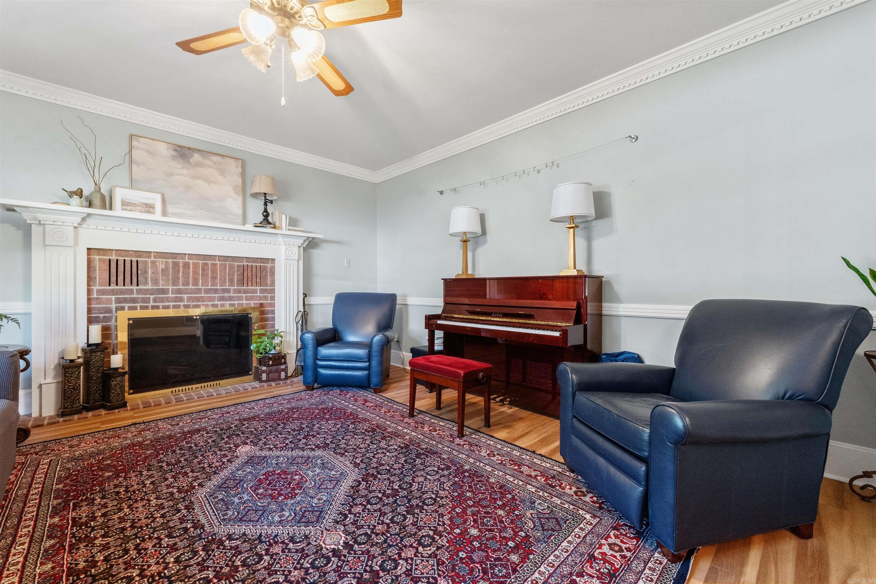 WINDSOR VALLEY ADDN - Residential
