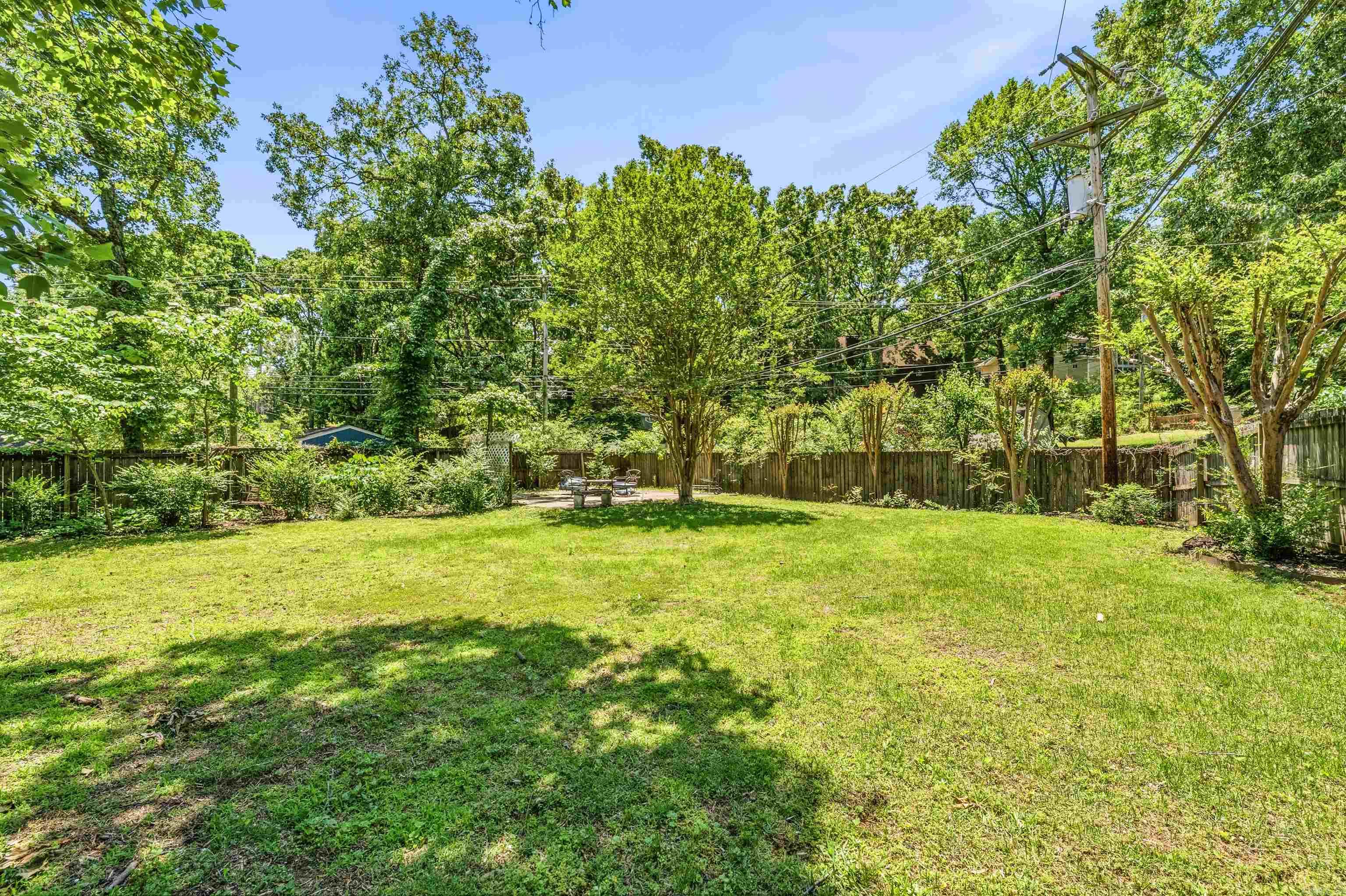 WINDSOR VALLEY ADDN - Residential