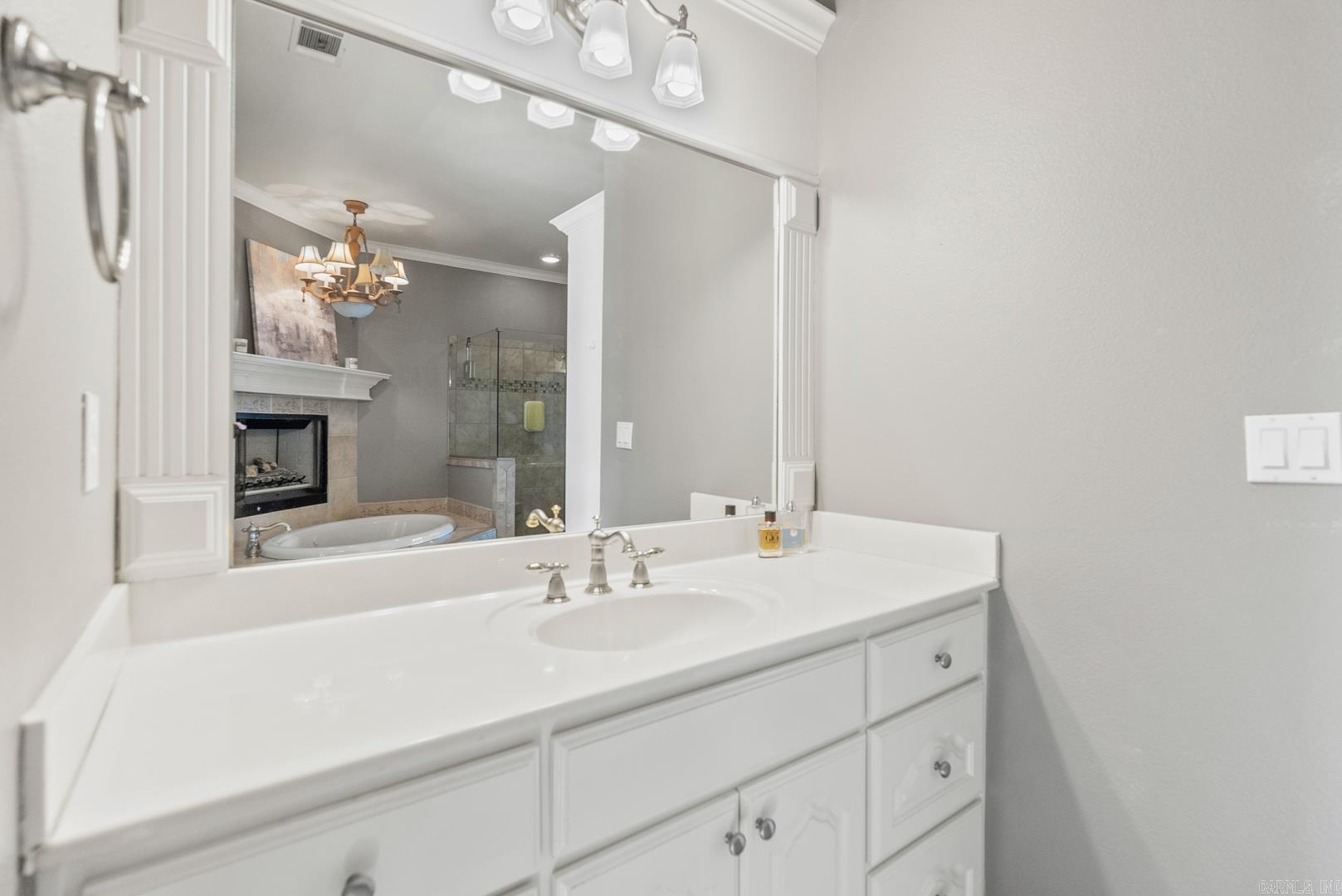 HURRICANE LAKE EST - Residential