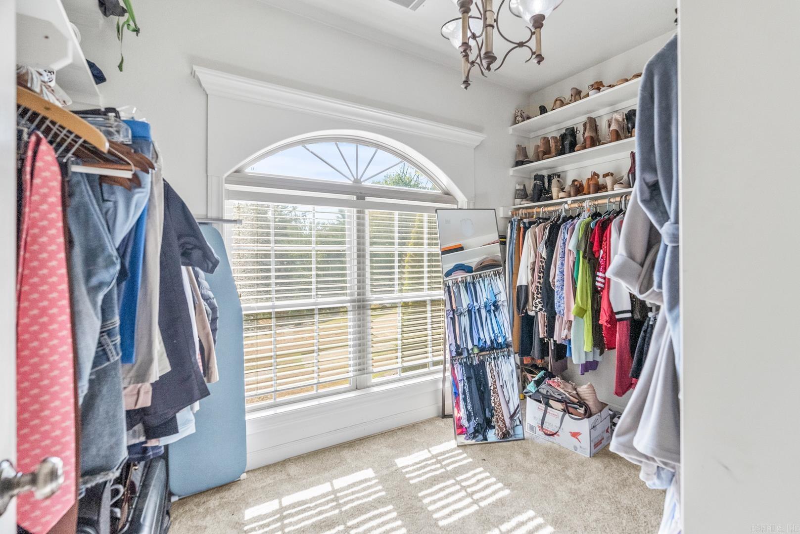 HURRICANE LAKE EST - Residential