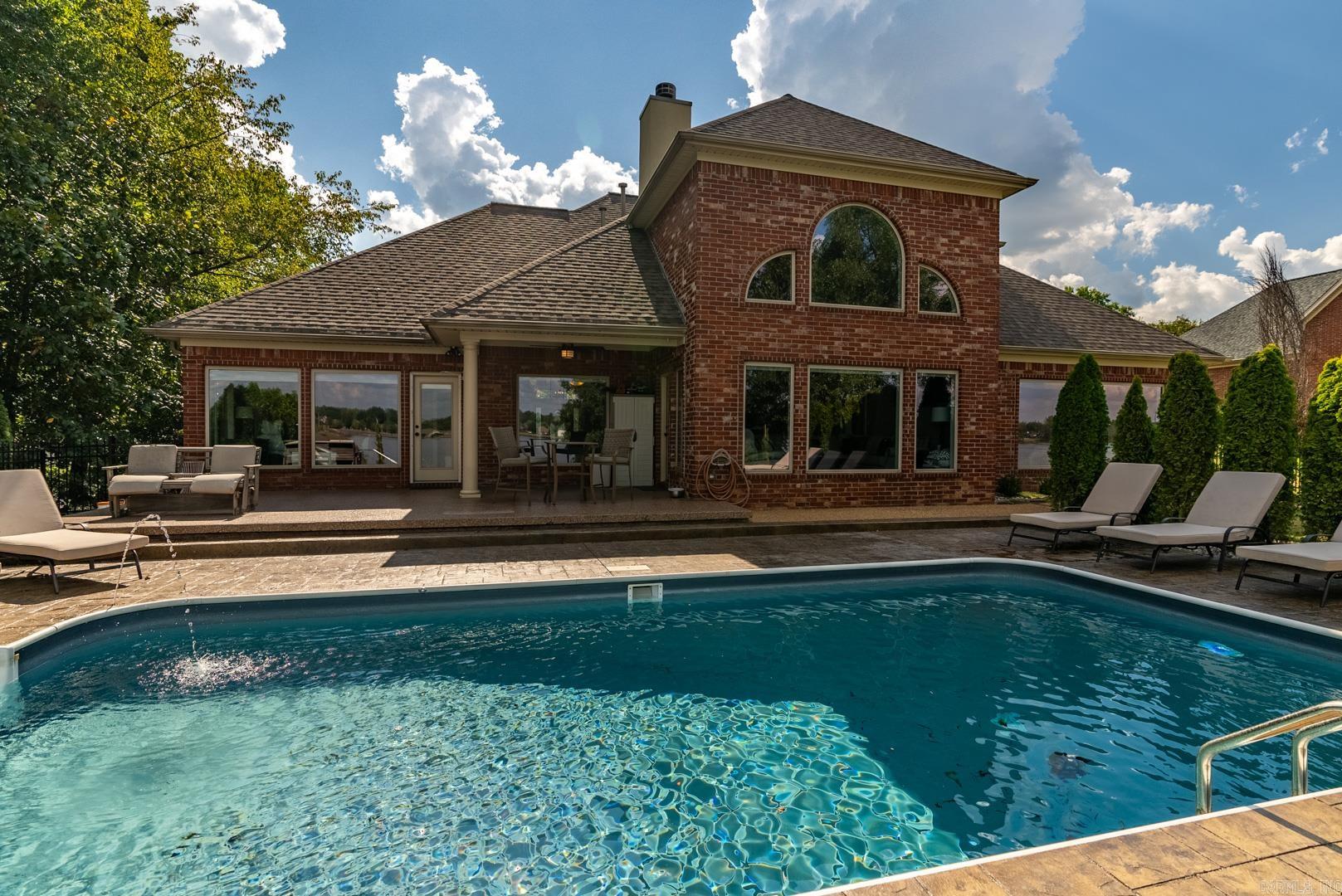 HURRICANE LAKE EST - Residential