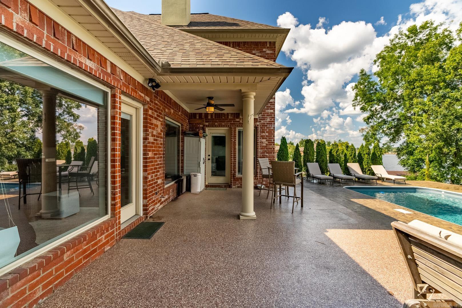 HURRICANE LAKE EST - Residential