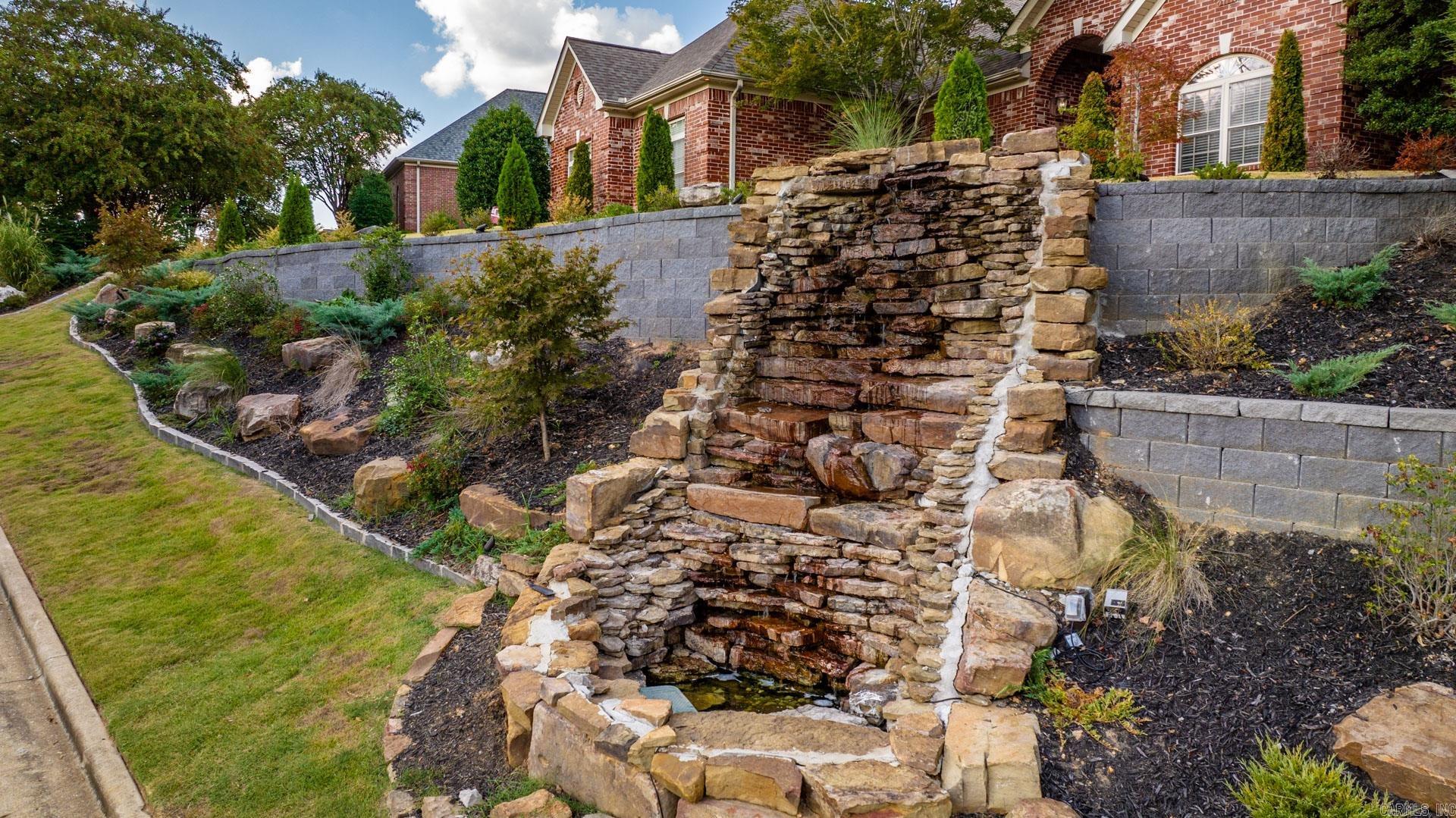 HURRICANE LAKE EST - Residential