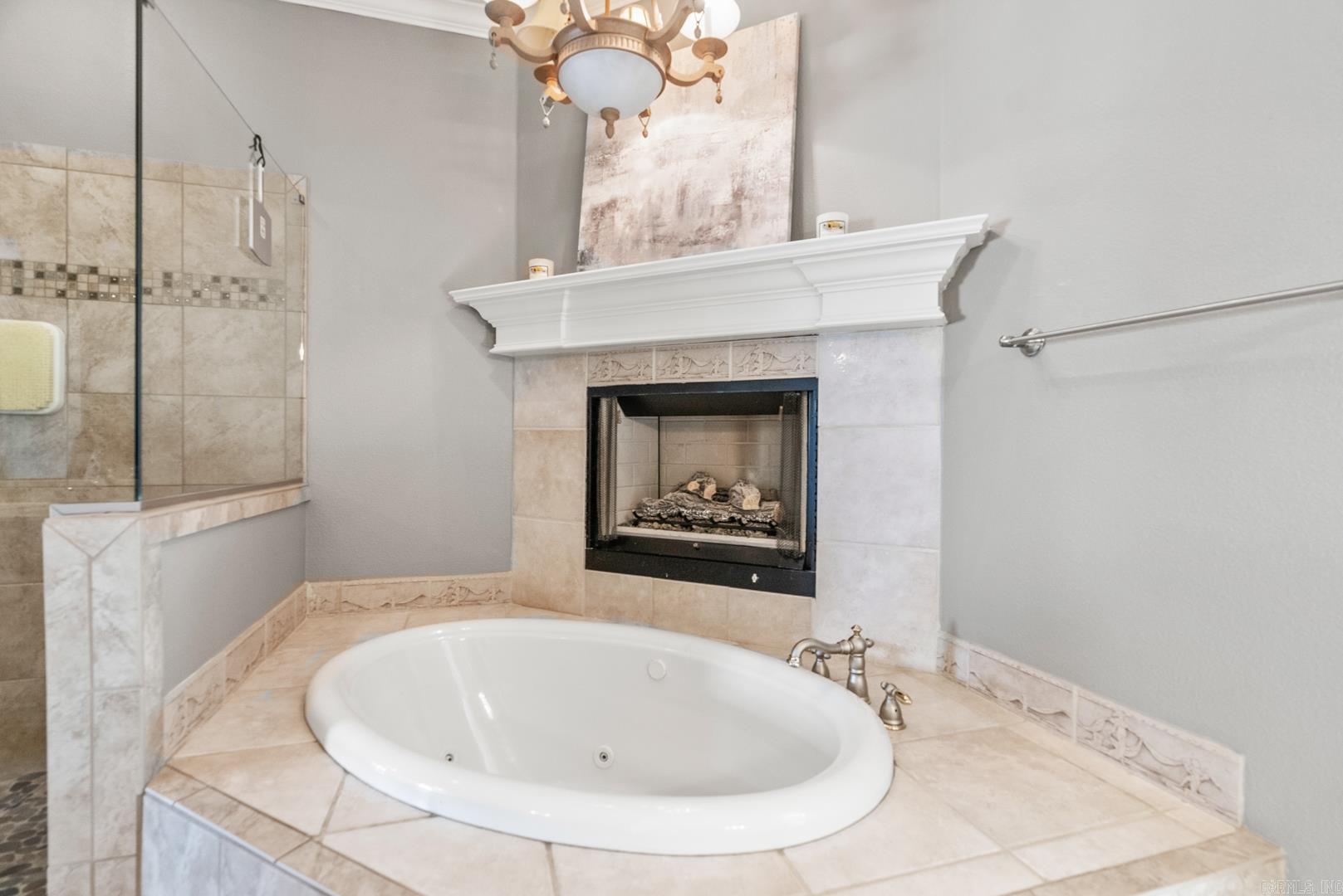 HURRICANE LAKE EST - Residential