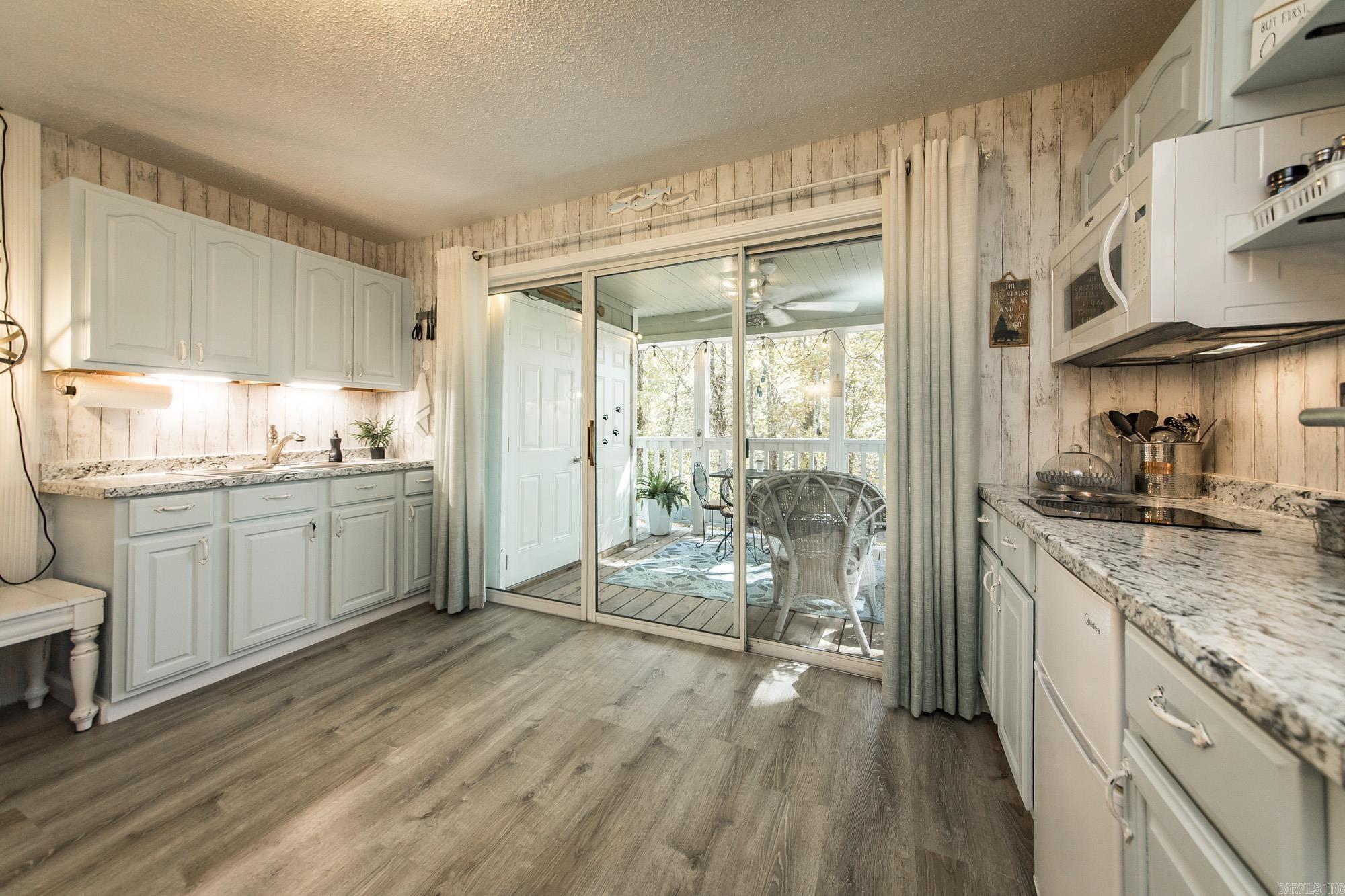 Summerhill Place Condos - Residential