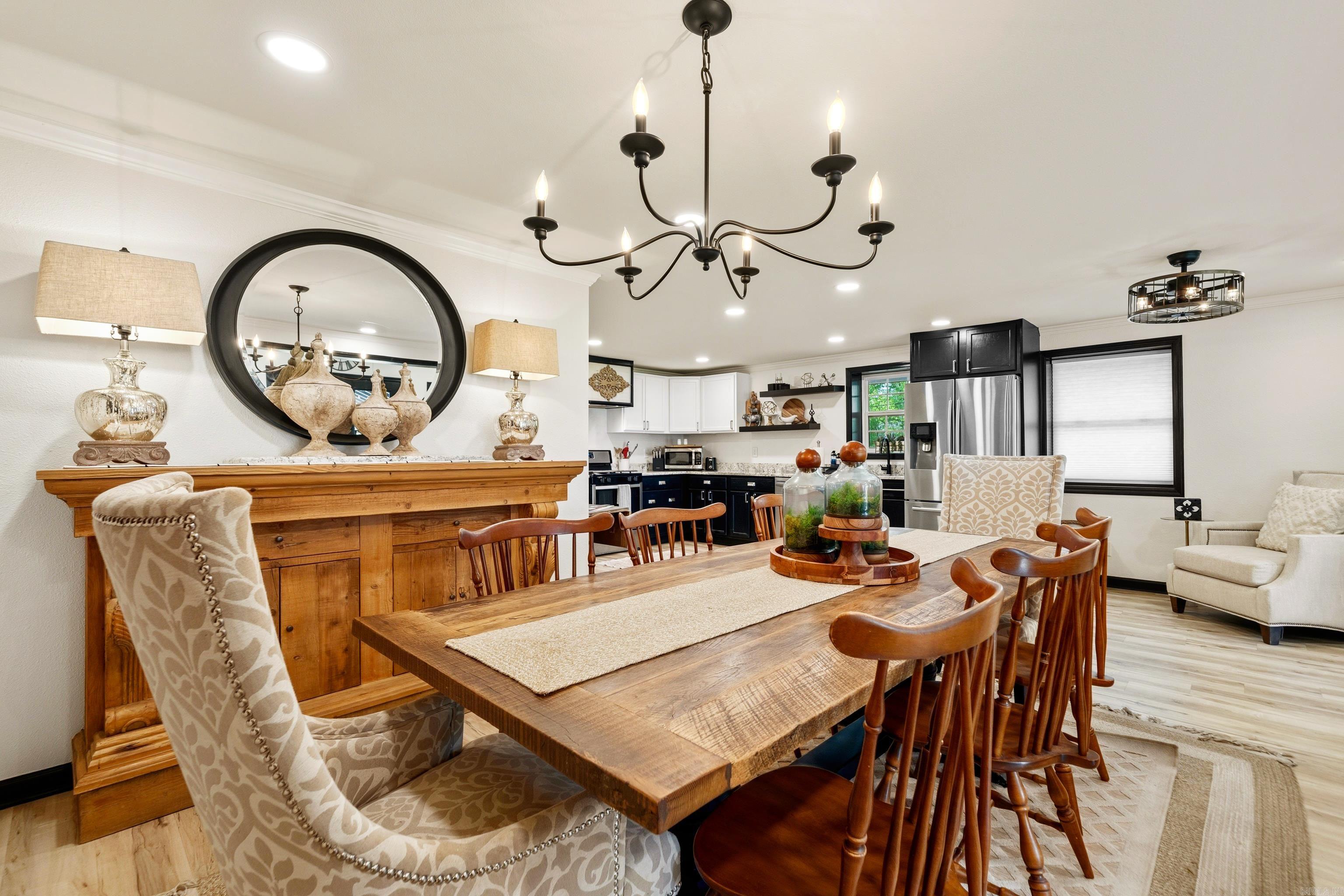 CATHERINE SHORES - Residential