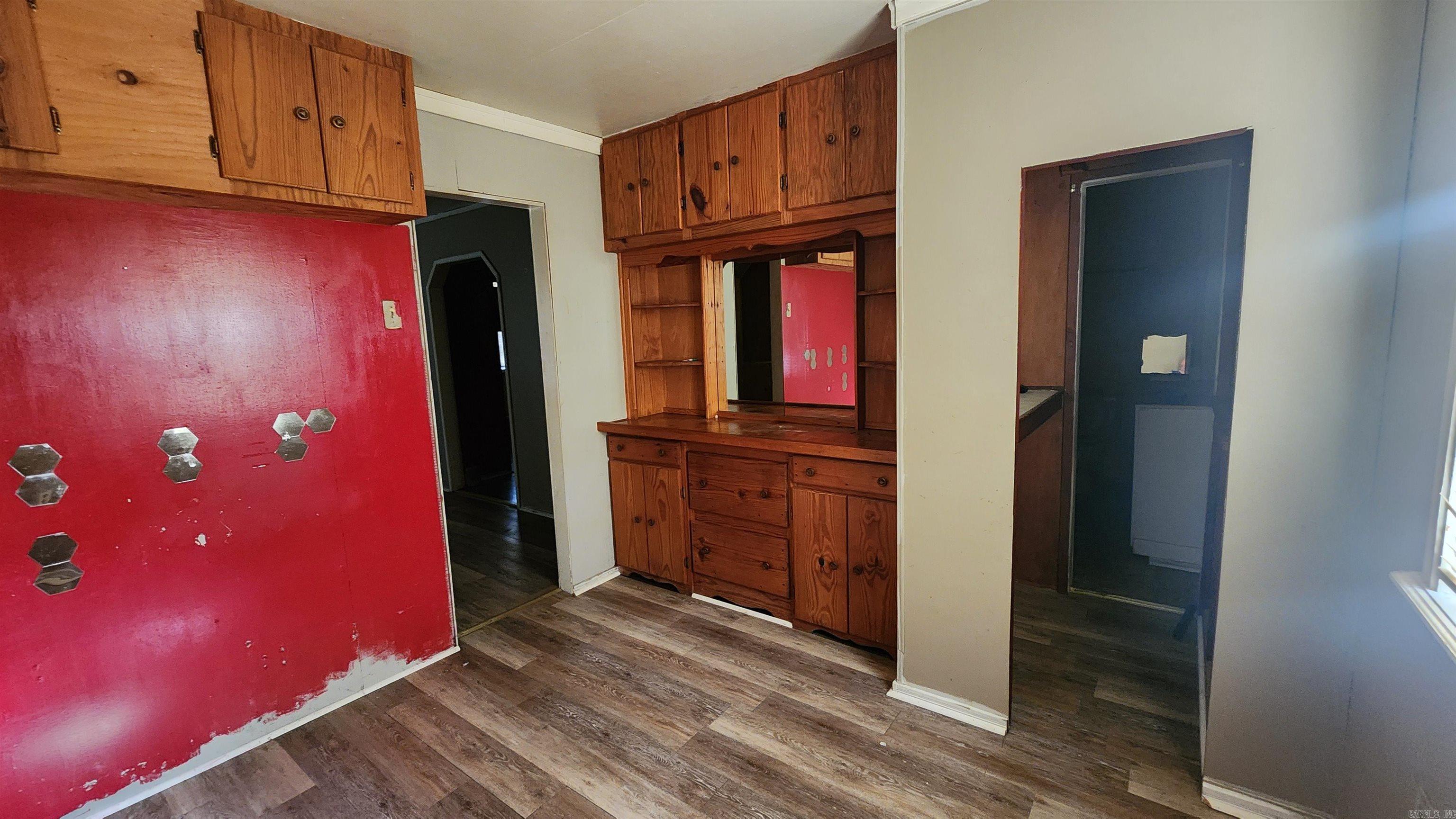 BARROW JOHN - Residential