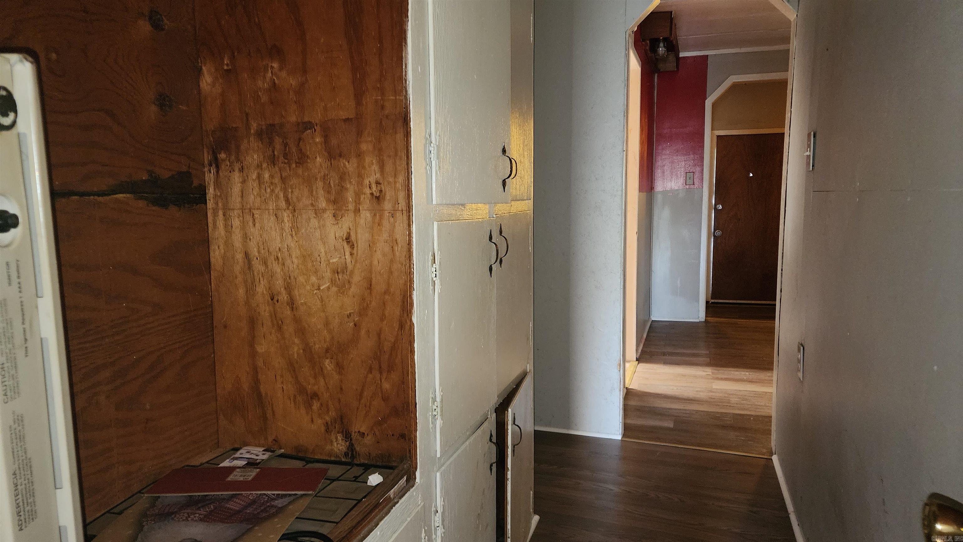 BARROW JOHN - Residential