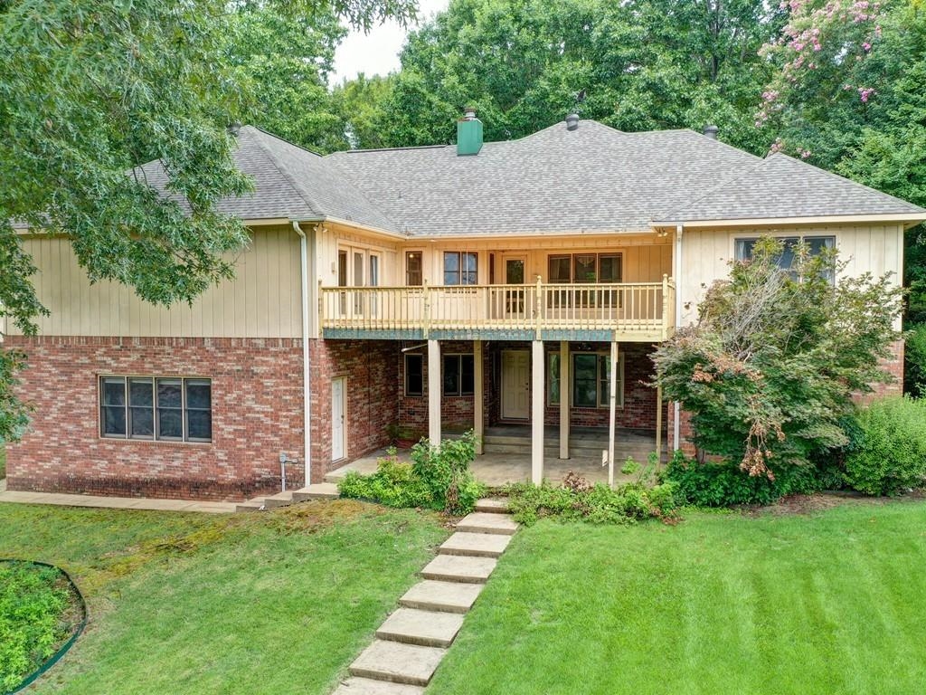 Driftwood Point - Residential