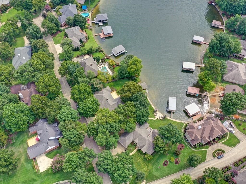 Driftwood Point - Residential