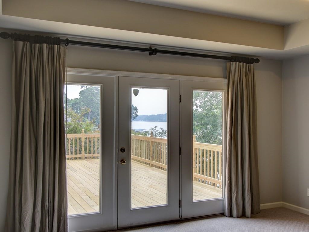 Driftwood Point - Residential